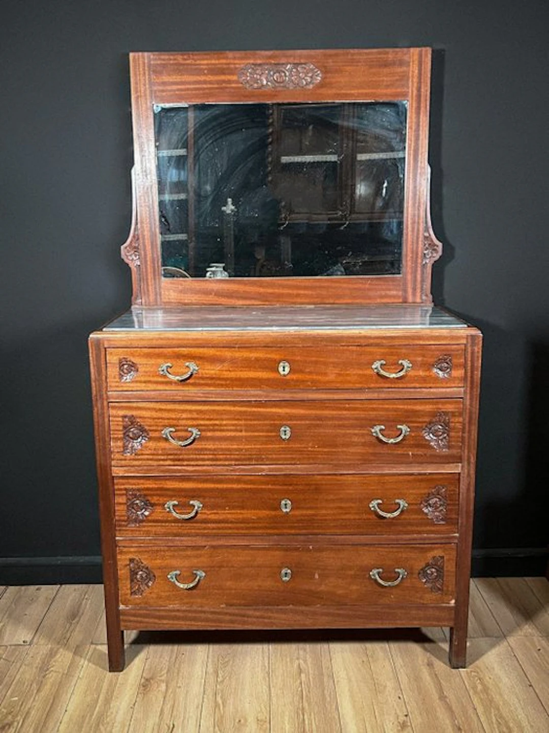 Chest of drawers - Mahogany - dresser with mirror