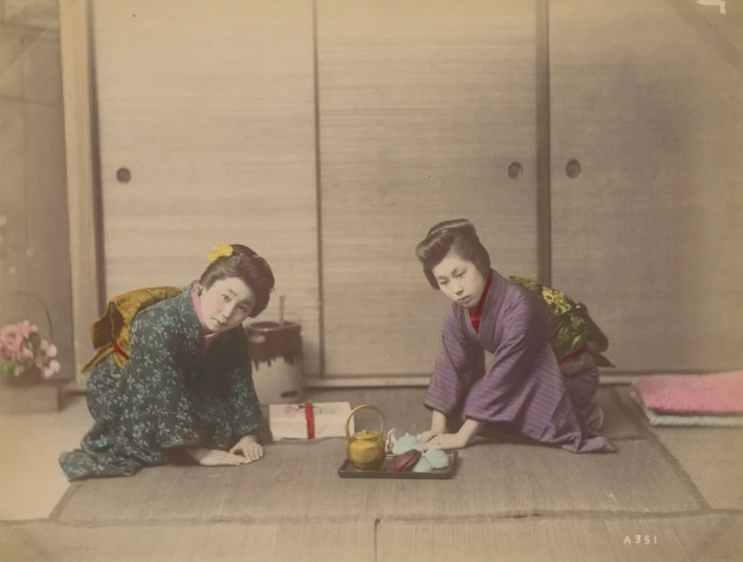 Enami, Farsari, Suzuki, Yokohama School (XIX) - Greetings