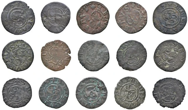 Italy, Siena Lotto 15 Quattrini 1404-1470 (No reserve price)
