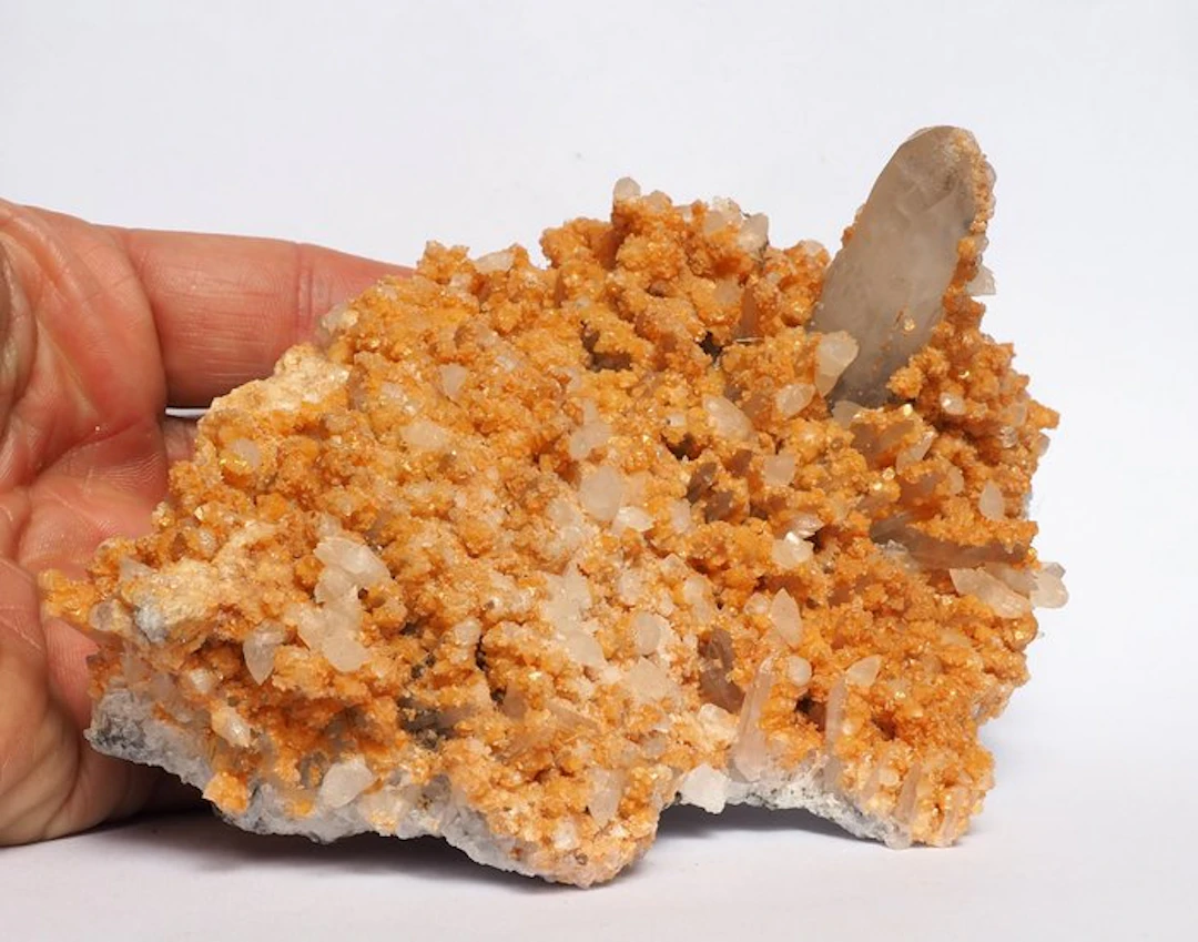 Quartz Crystals on matrix - Height: 16 cm - Width: 11 cm- 1 kg