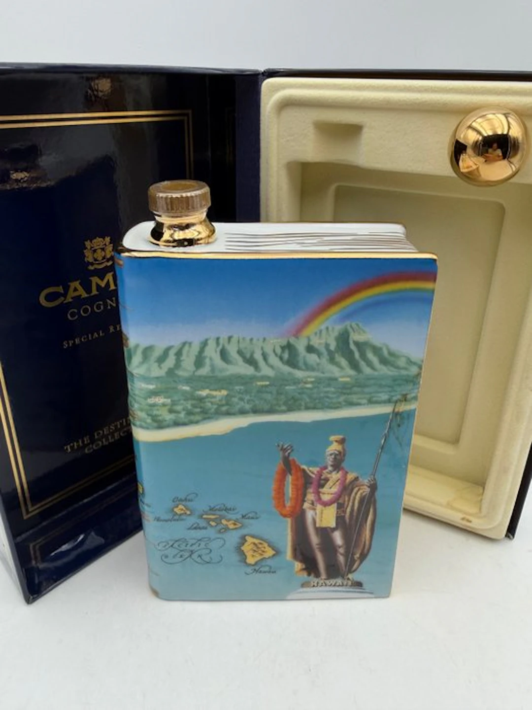 Camus - half bottle - Hawaii - The Destination Collection - b. 1990s - 350ml