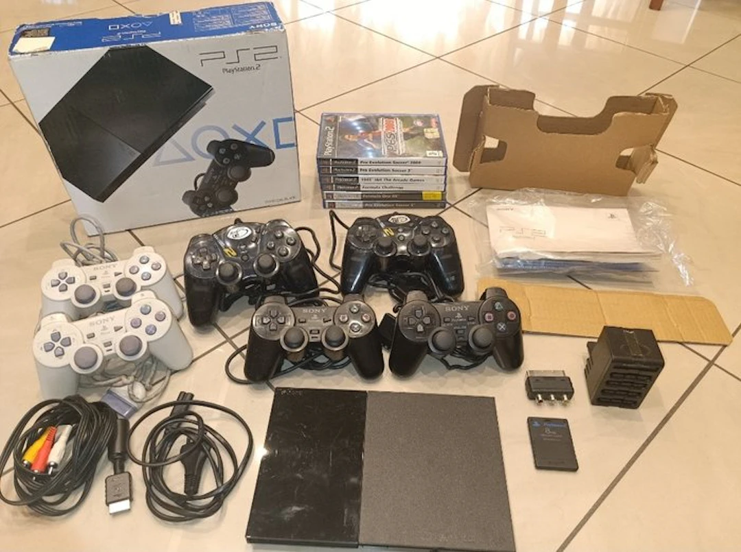 Sony - Playstation 2 (PS2) - PlayStation 2 Slim - Video...