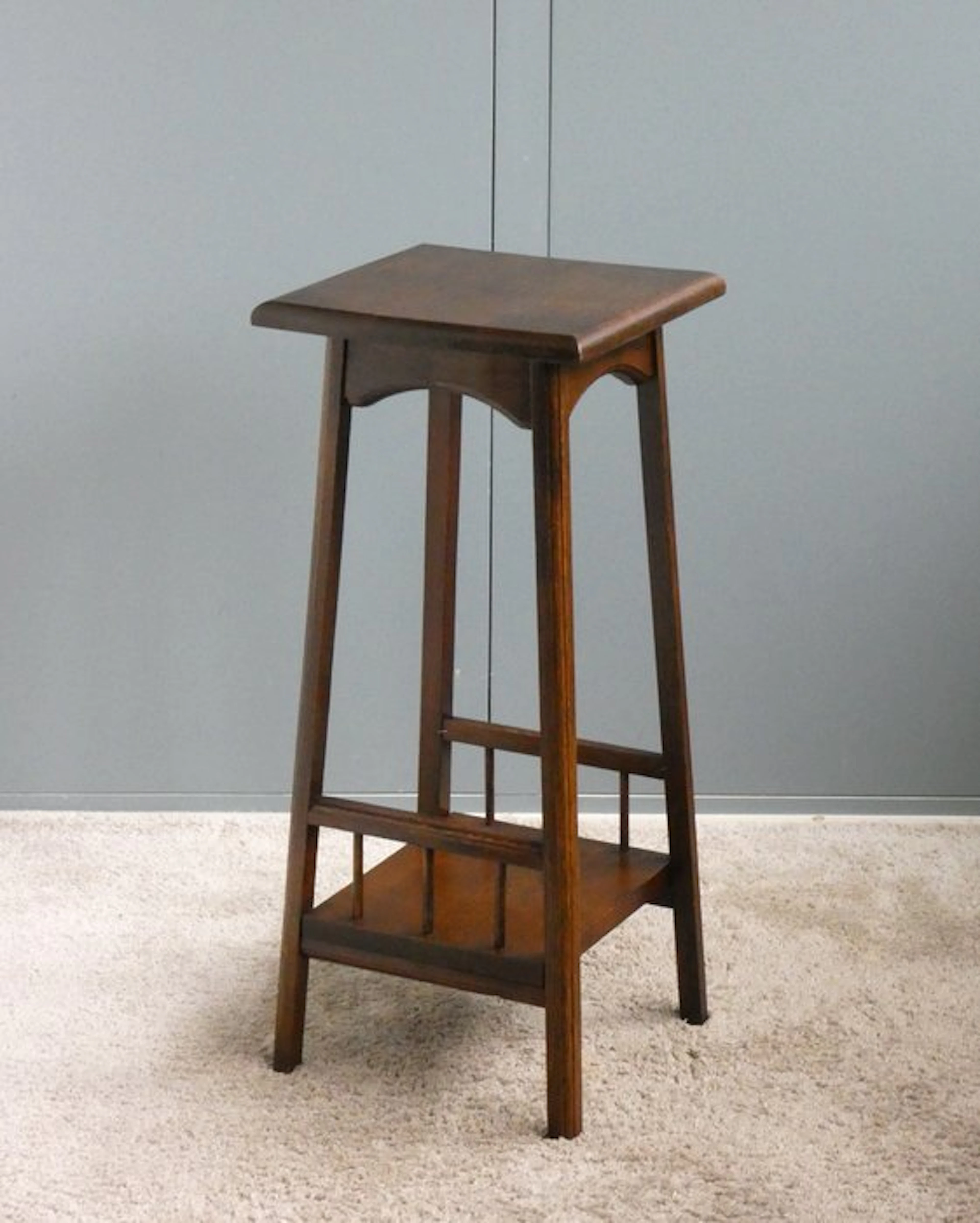 Plant table - Vintage side table - oak wood
