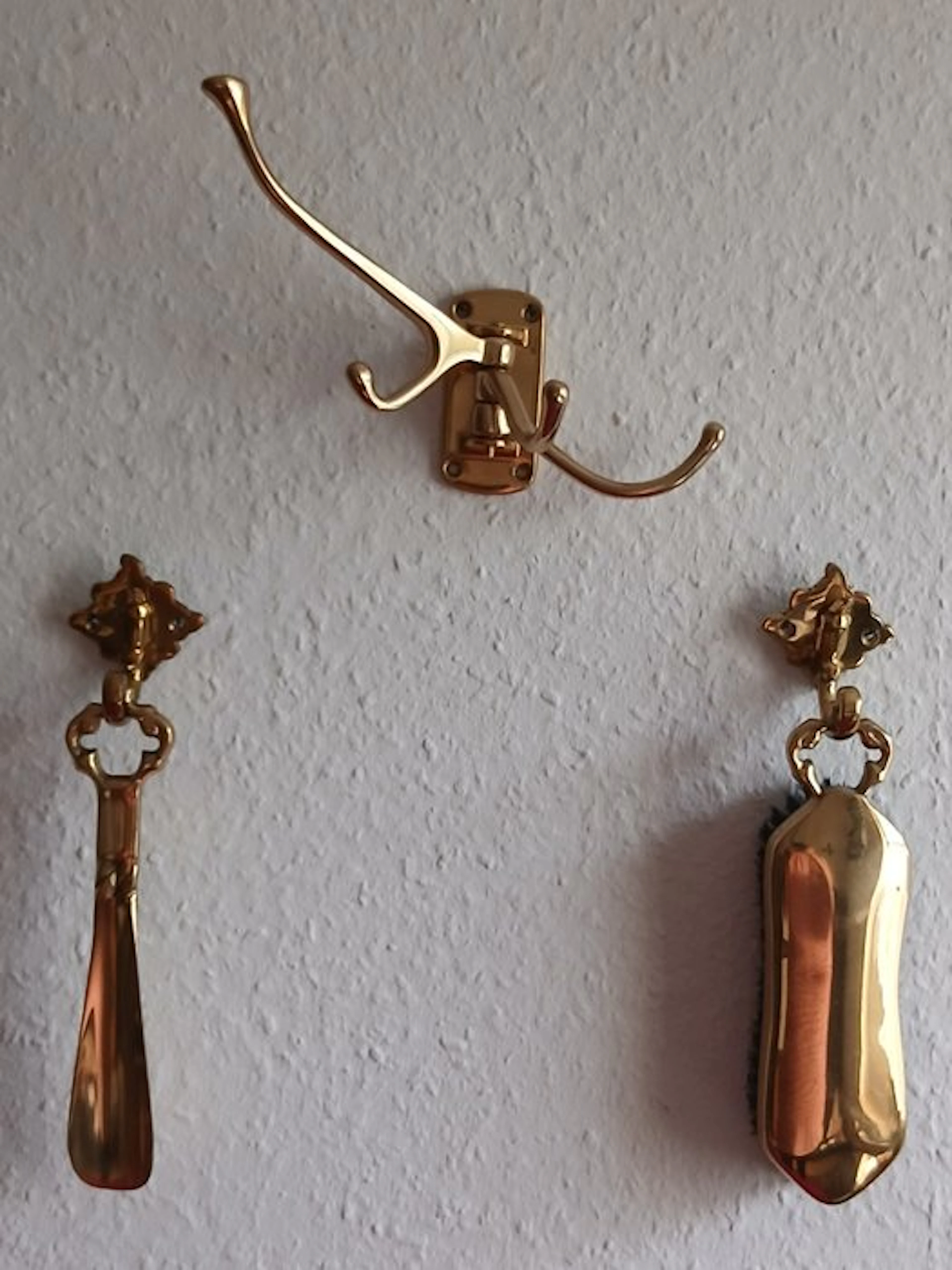 Vintage Messing-Garderobenhaken mit Schuhanzieher und...
