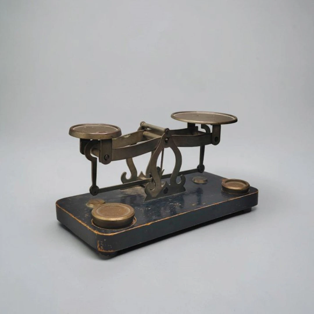 French Antique - Balance or scale - Metal, Wood