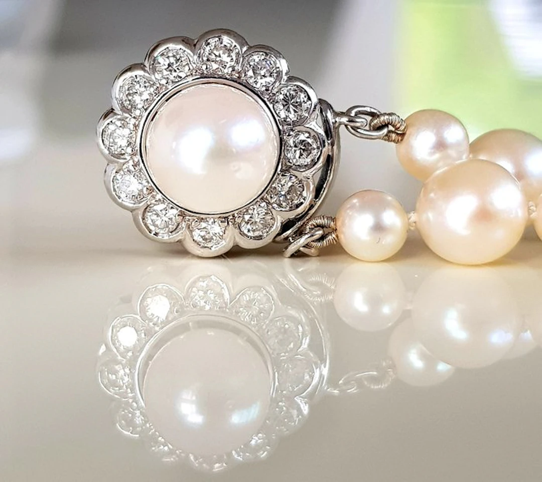 Necklace - 18 kt