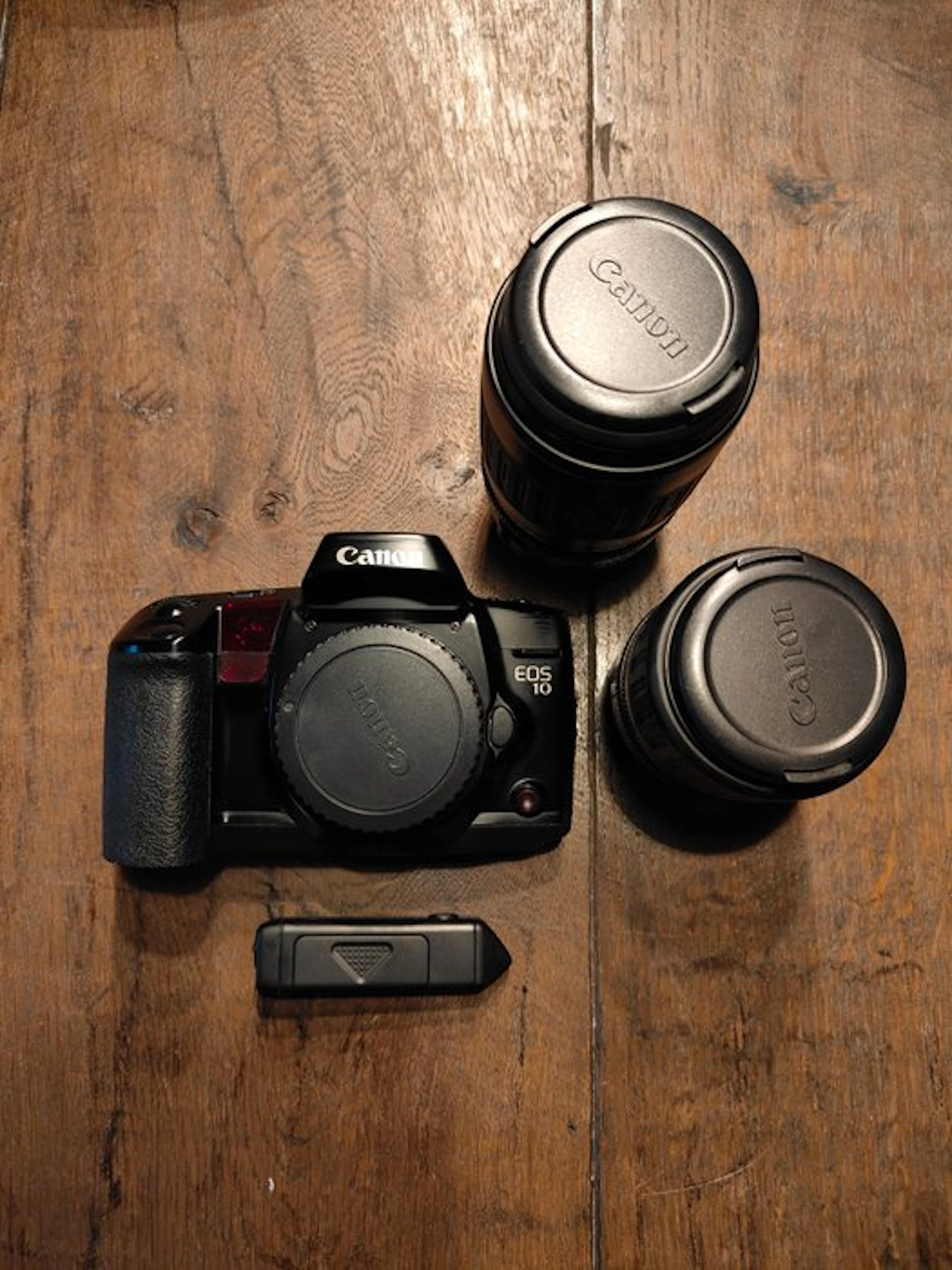 Canon EOS 10 + 35-135mm + 100-300mm | Analogue camera