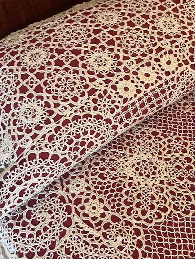 ** Handmade filet crochet bedspread for double beds