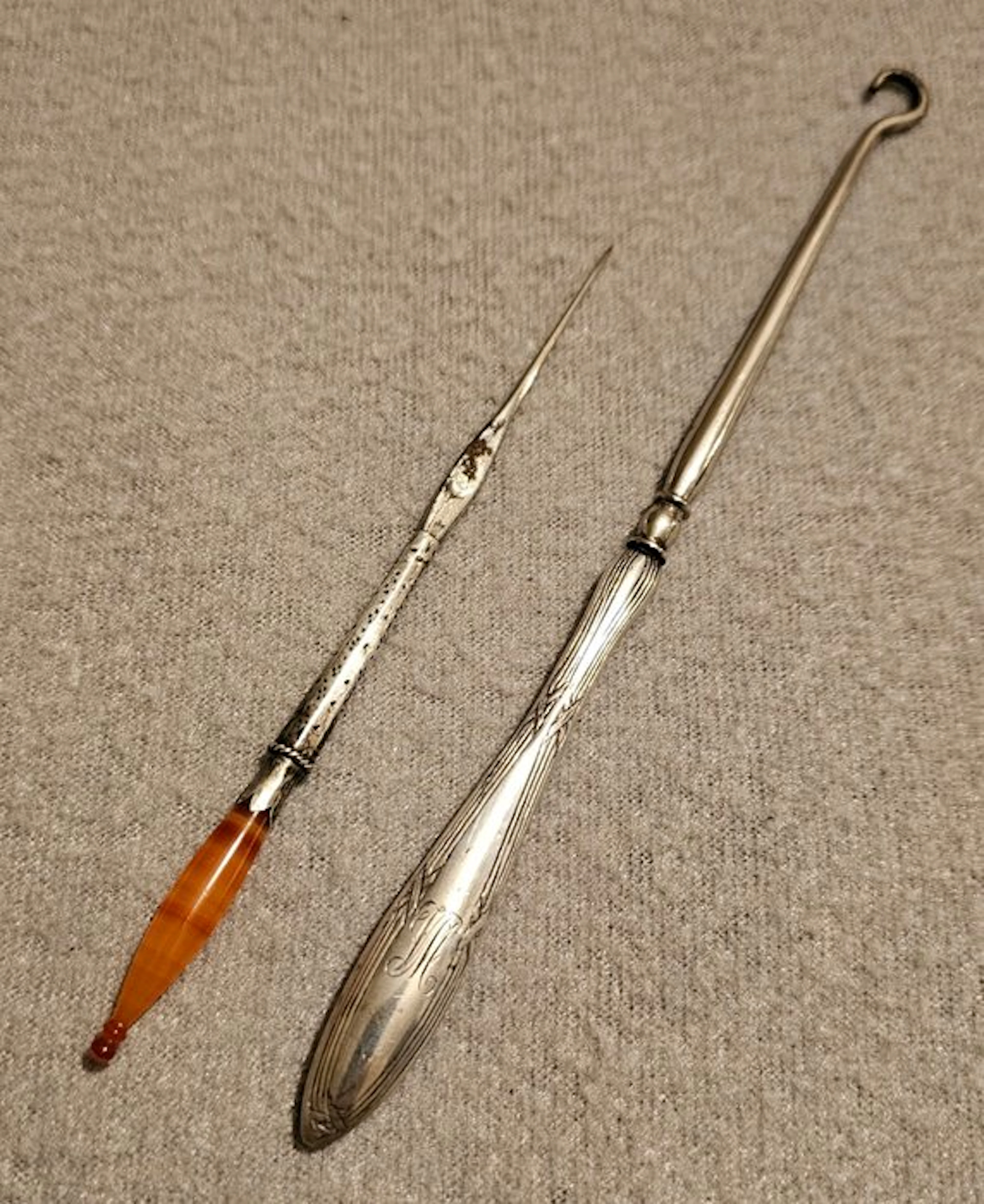 Medical optical instrument - 1850-1900 - Two silver items