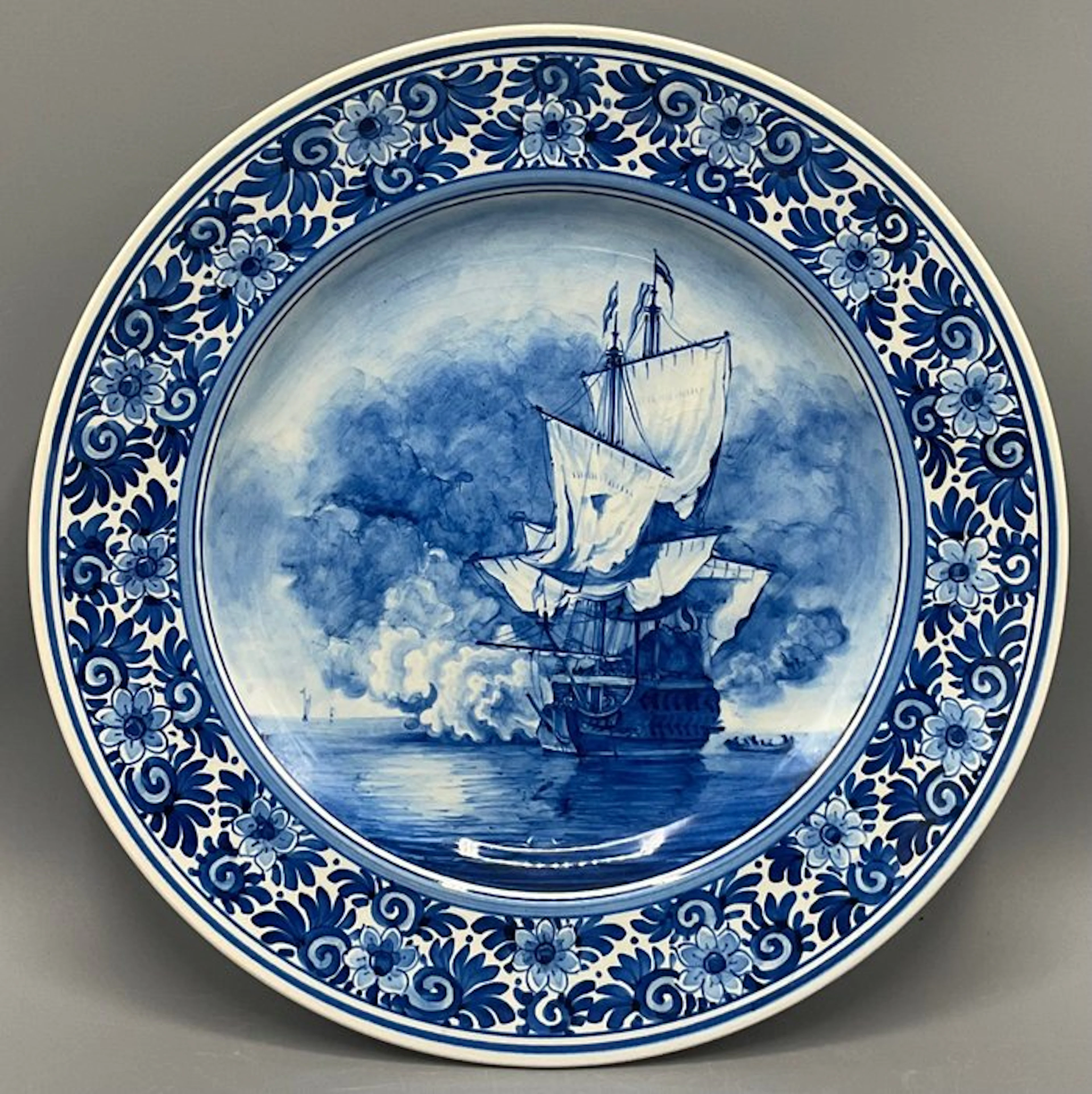 Zenith Gouda - Plate - Pottery - cannon ship