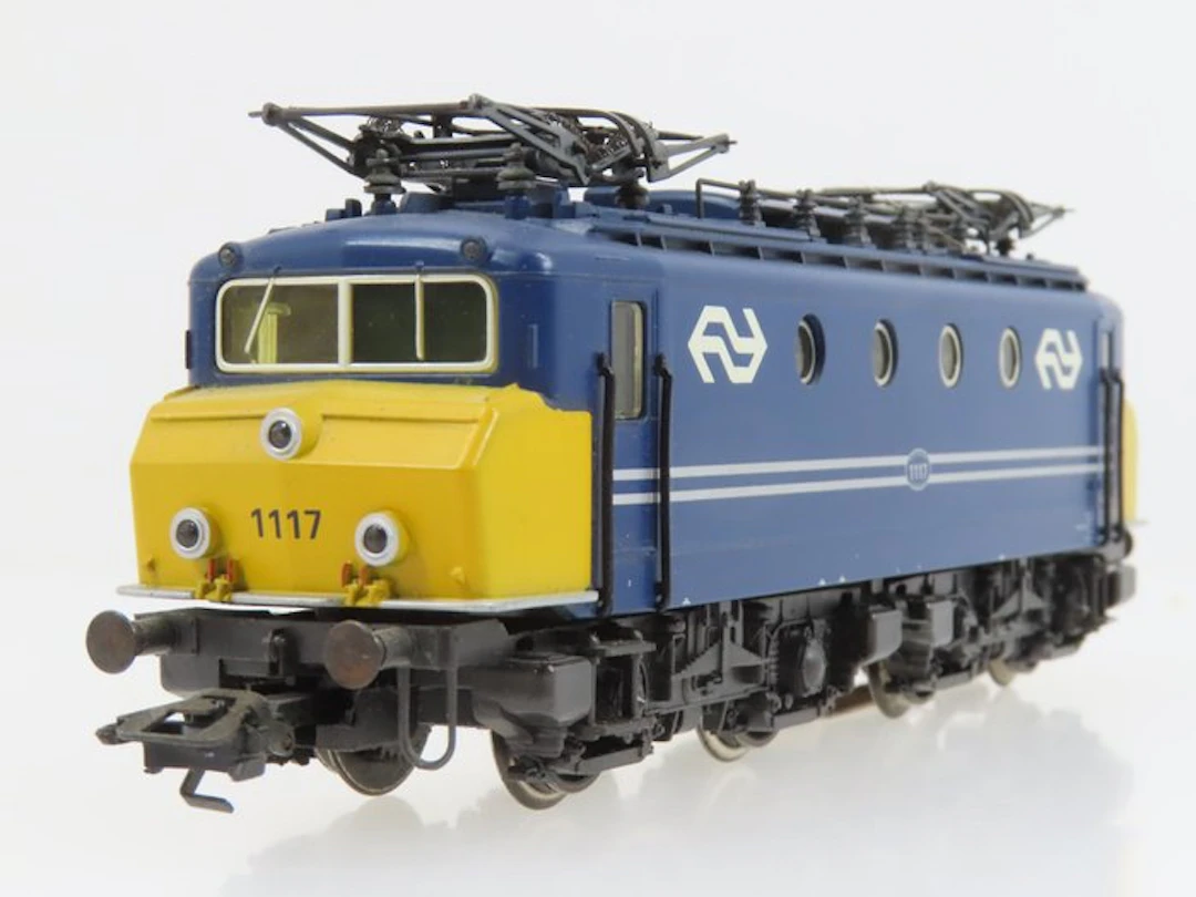 Märklin H0 - 3424 - Electric locomotive (1) - Series 1100 "Botsneus" - NS