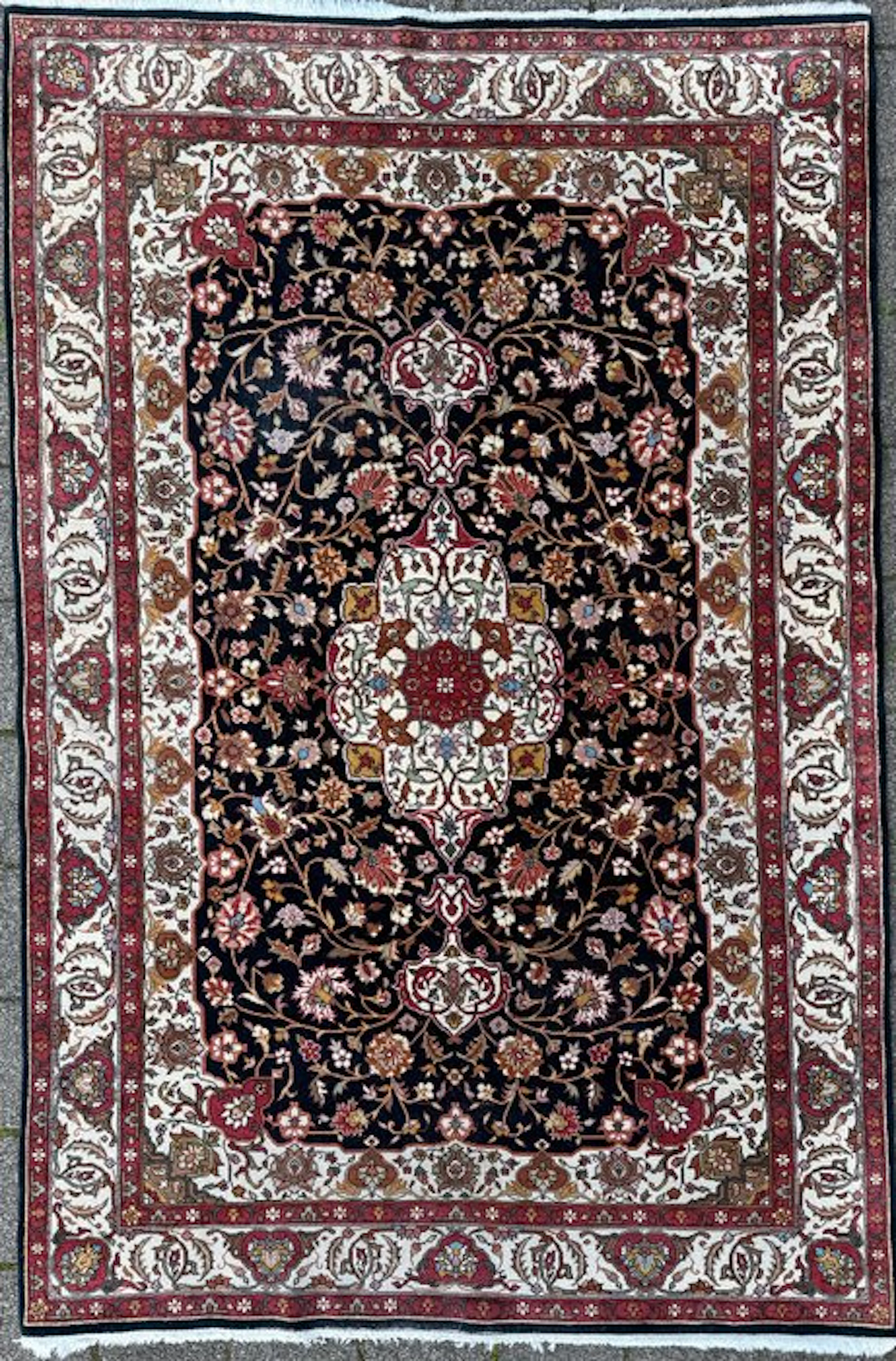 Vintage Bakhtiar rug - cleaned - hand-knotted - wool - Carpet - 296 cm - 195 cm
