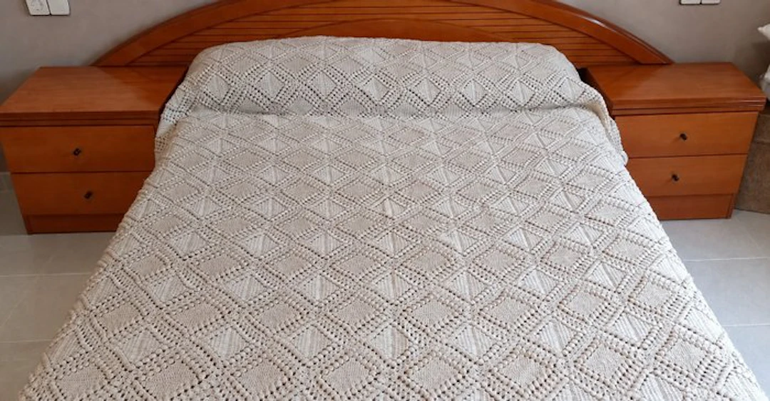 Bedspread - 234 cm - 200 cm
