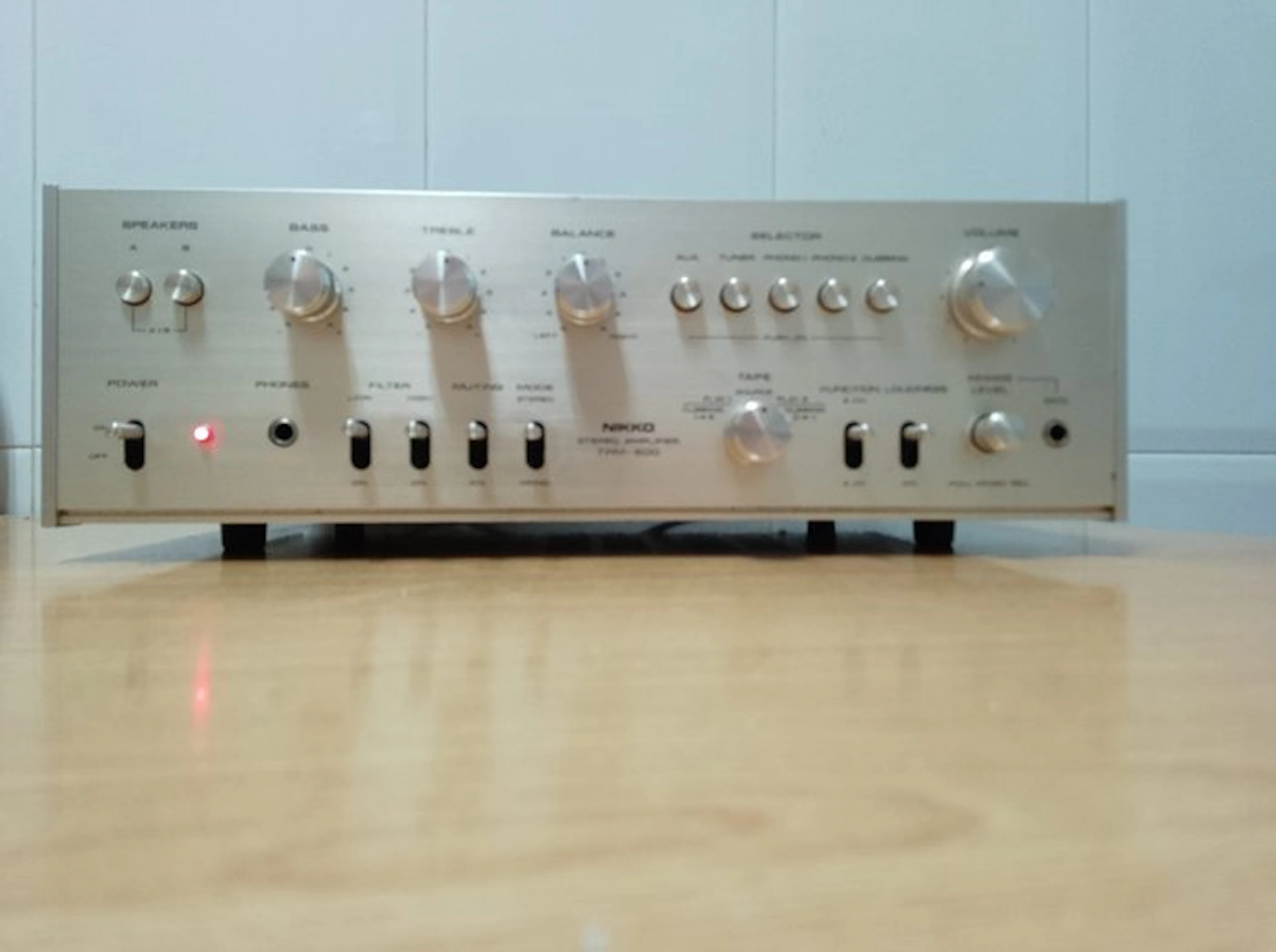 Nikko - TRM-600 Solid state integrated amplifier