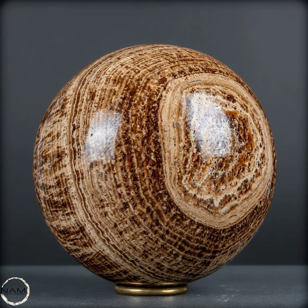 Aragonite sphere from Peru Fascinating natural banding.- 3618.28 g