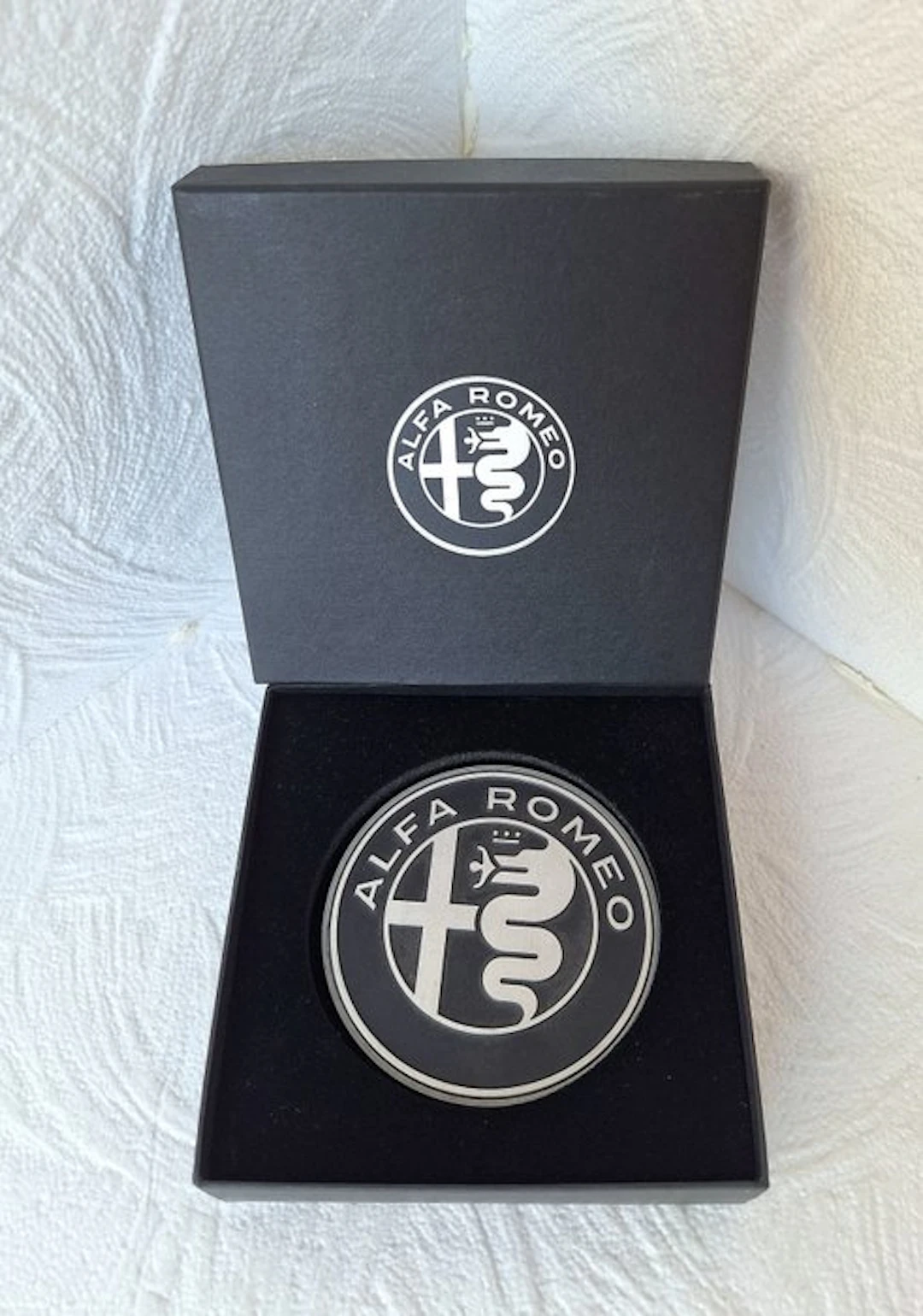Alfa Romeo - Paperweight - Alloy