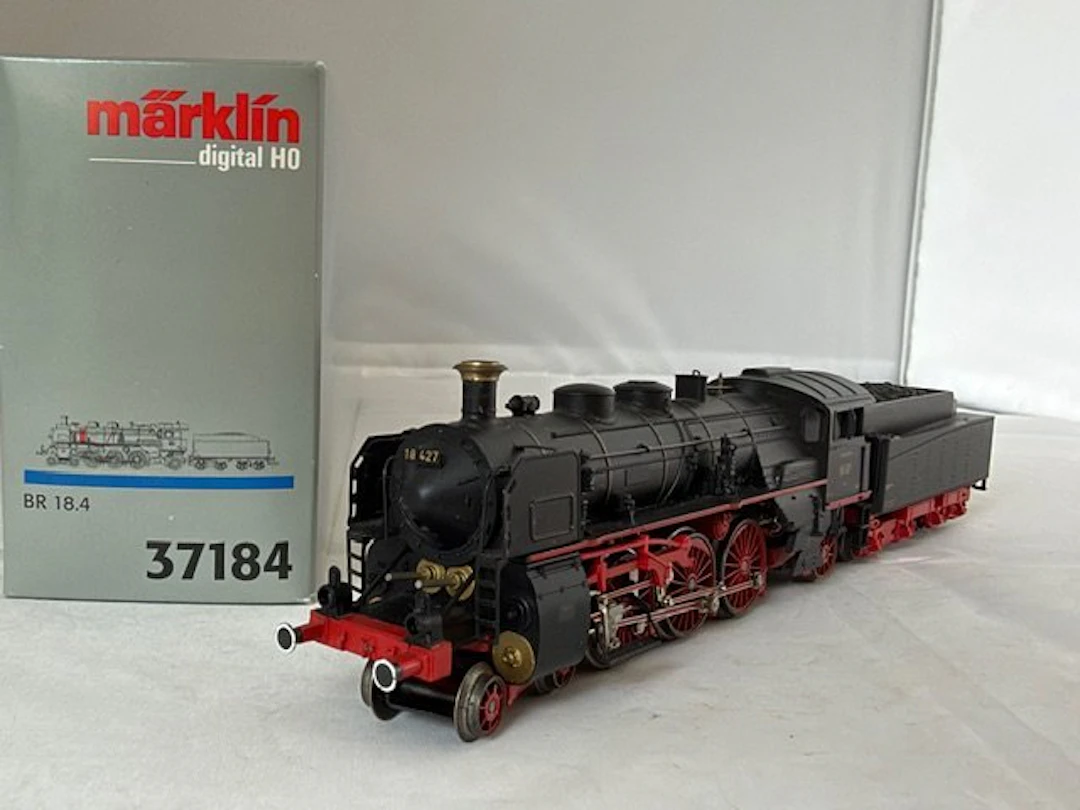Märklin H0 - 37184 - Steam locomotive with tender (1)...