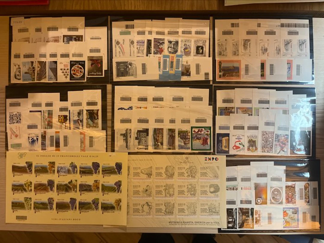Italian Republic 2015 - Annual Collection with all stamps...