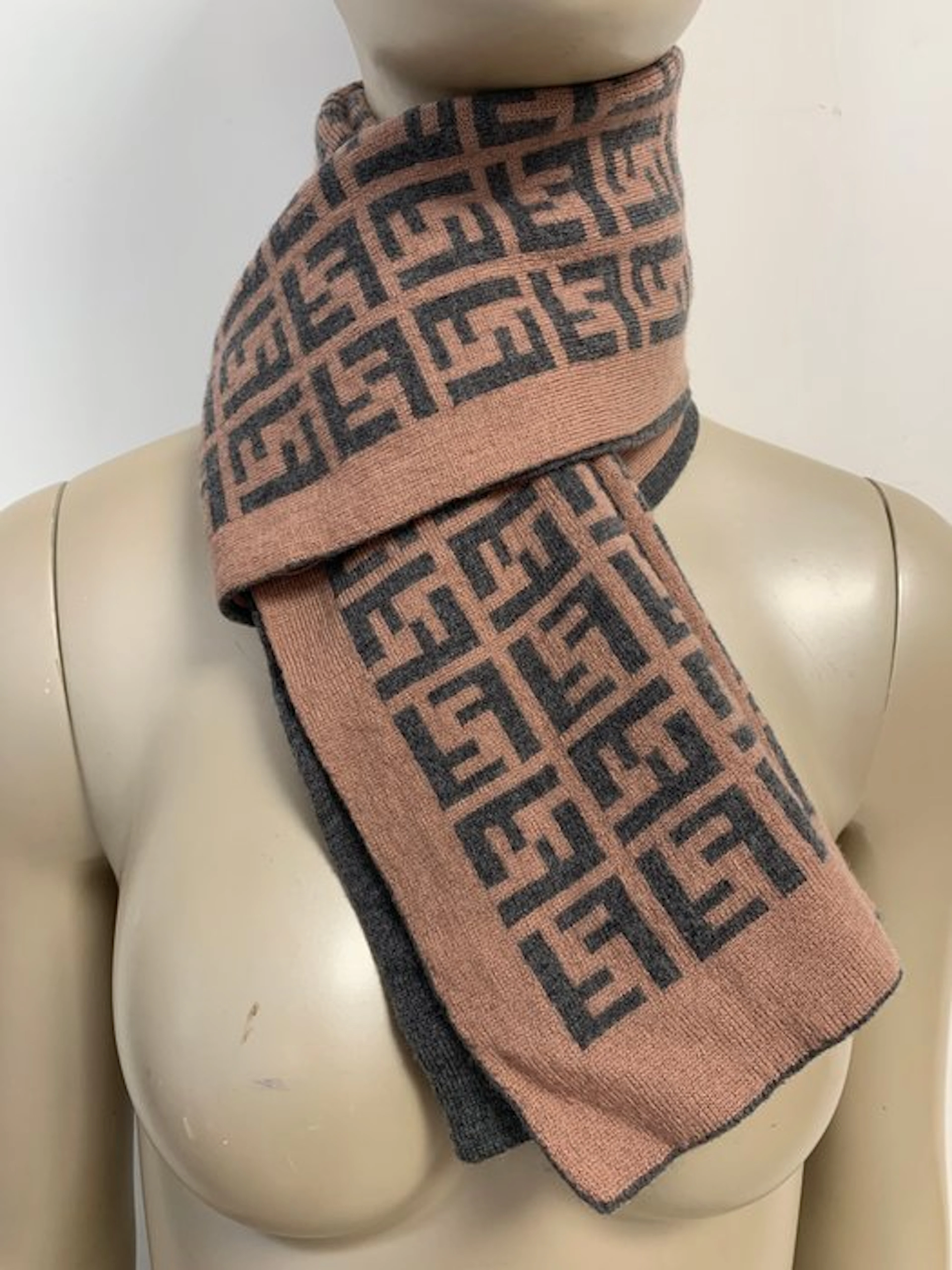 Fendi - Monogramma FF - Foulard