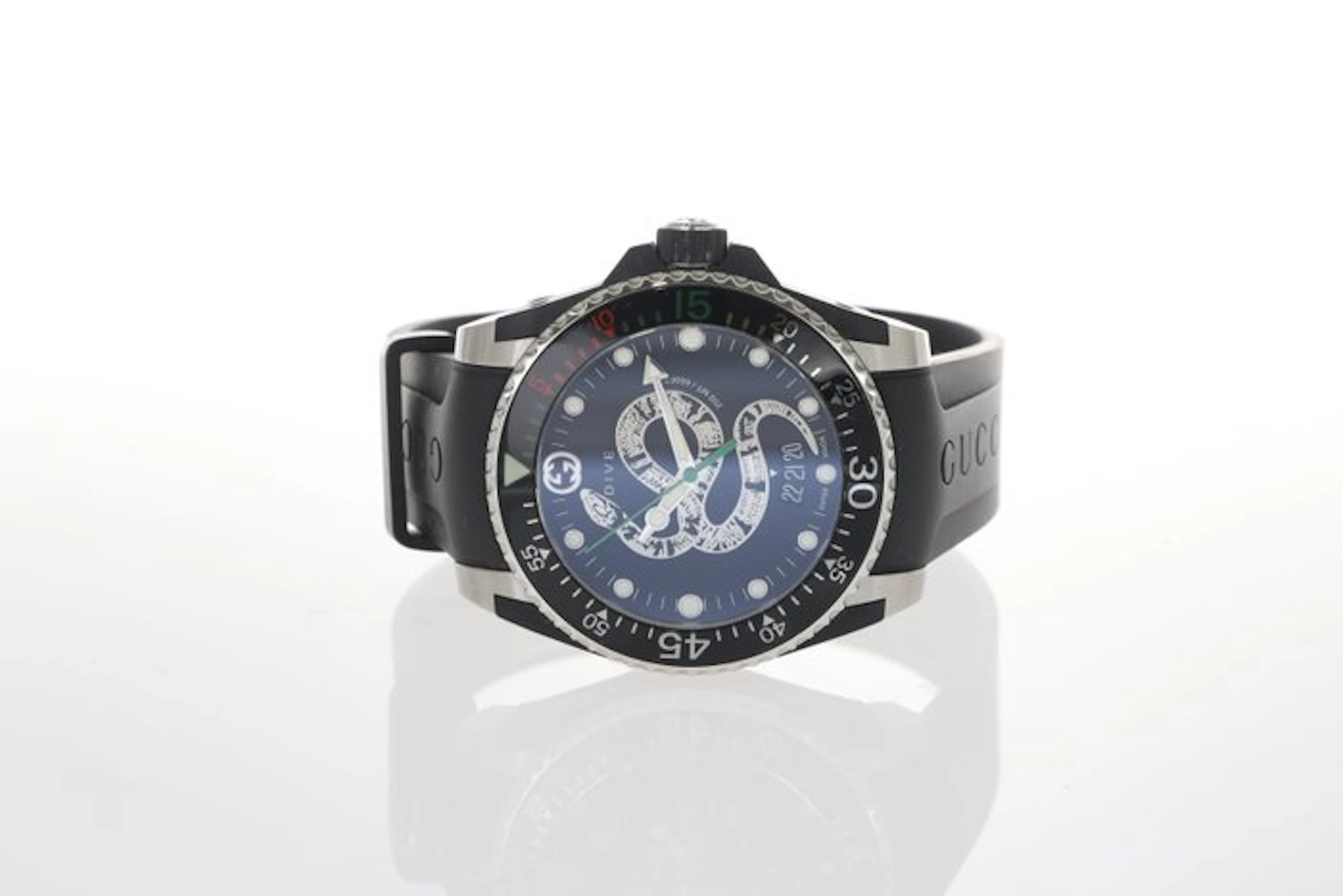 Gucci - dive - No reserve price - 136.3 - Men - 2000-2010