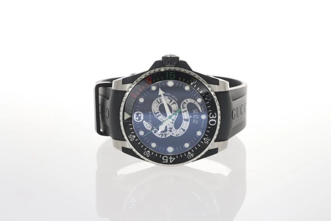 Gucci - dive - No reserve price - 136.3 - Men - 2000-2010