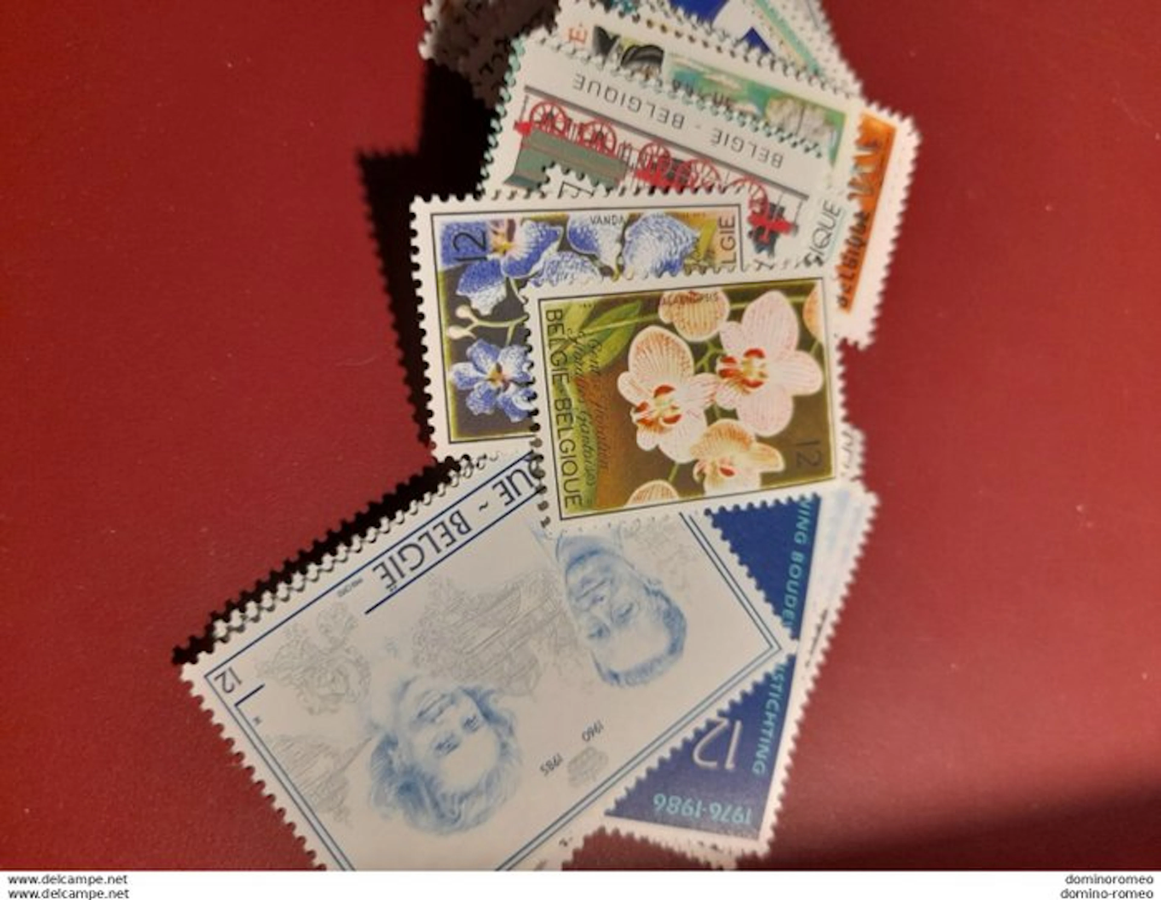 Belgium - Stamp lot: 700 stamps of 12 francs