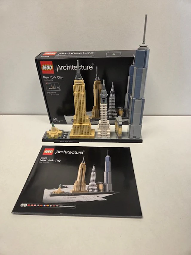 LEGO Set - 21028 - Architecture - LEGO Architecture New York City 21028