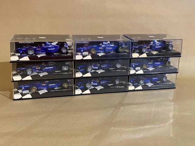 MiniChamps 1:43 - Model car (9) - Alain Prost Racing