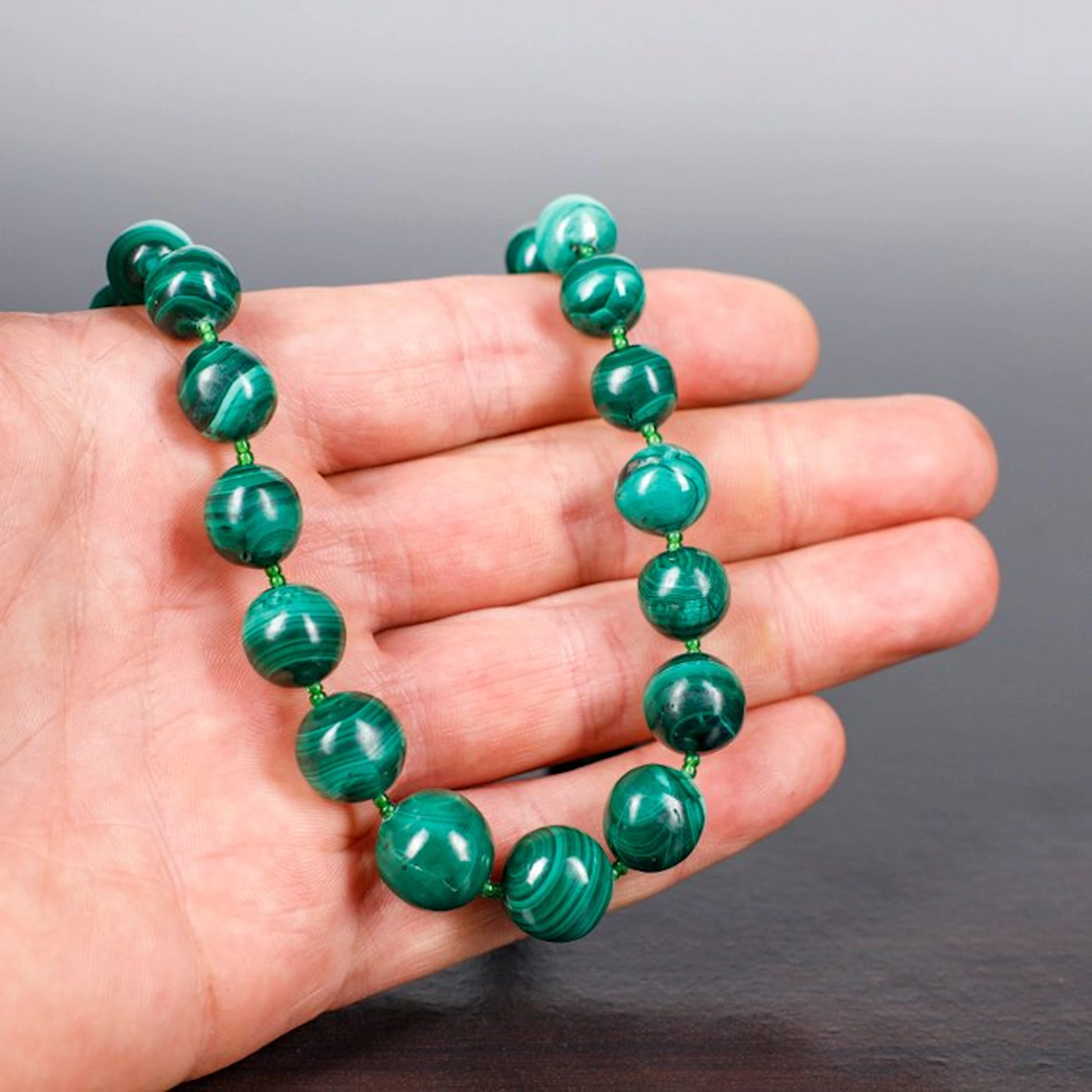 Nice Green Malachite Chakra - Necklace Jewellery - Width: 58.8 cm- 104 g