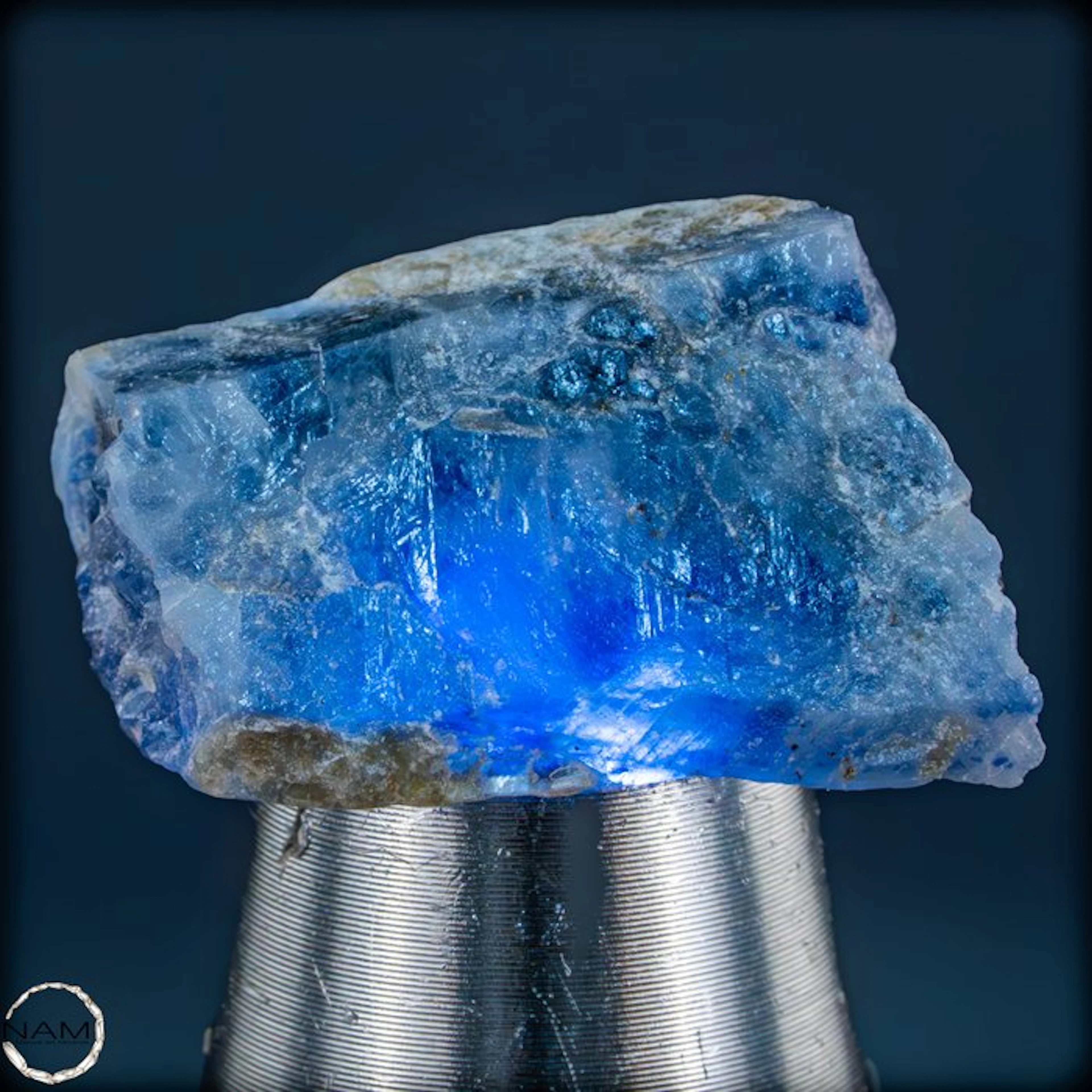 Natural rare sapphire rough crystal from Kenya – an...