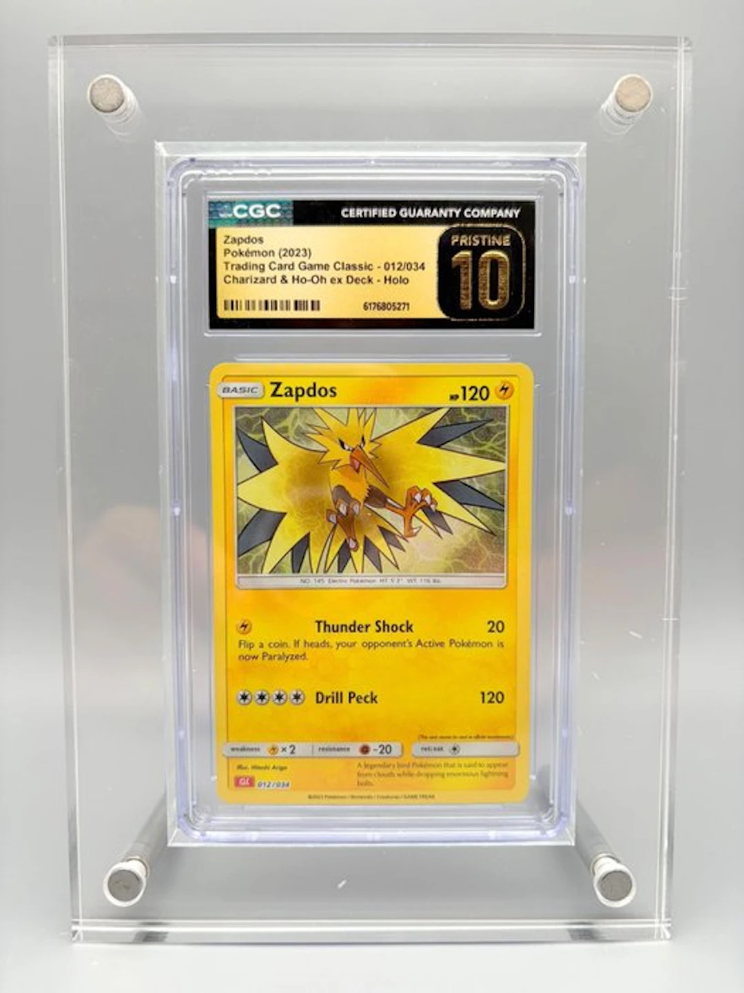 Pokémon Graded card - Zapdos Holo - CGC Pristine 10 - Sword & Shield