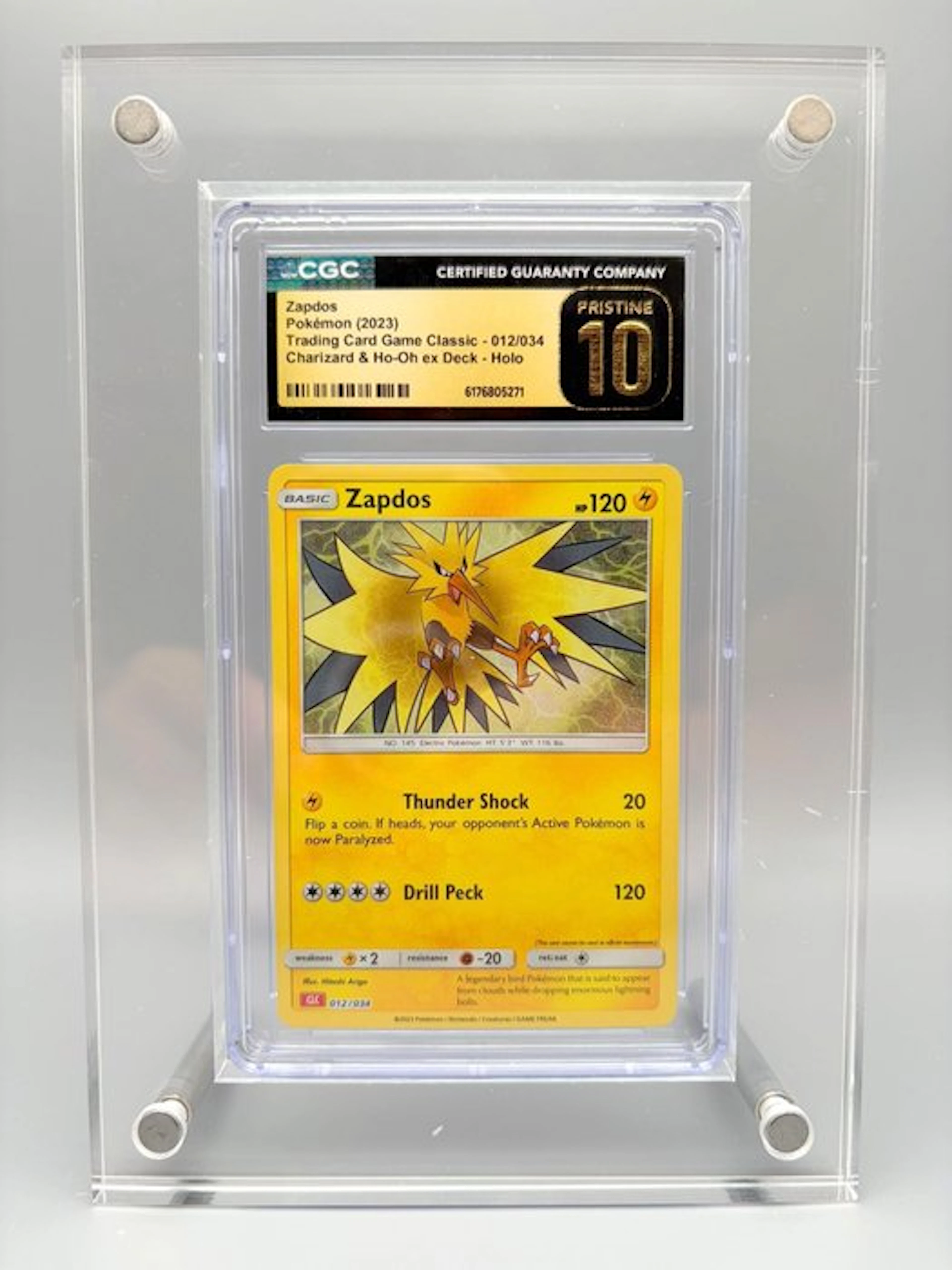 Pokémon Graded card - Zapdos Holo - CGC Pristine 10 - Sword & Shield