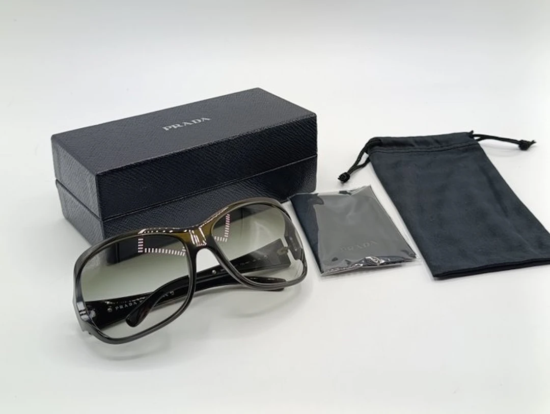 Prada - SPR05L - Sunglasses