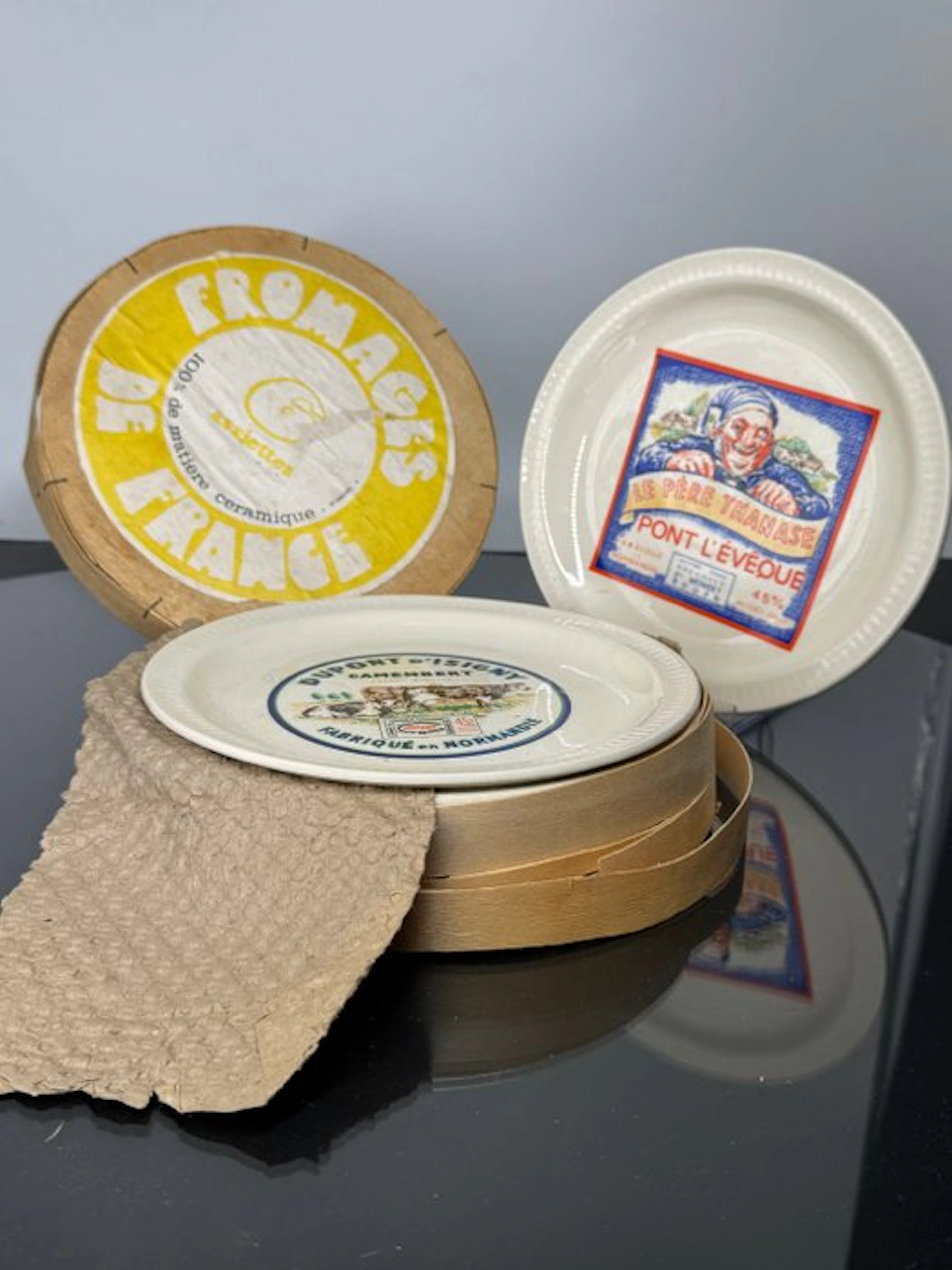 Saint Amand - Serving plate (6) - Earthenware - Cheese plates