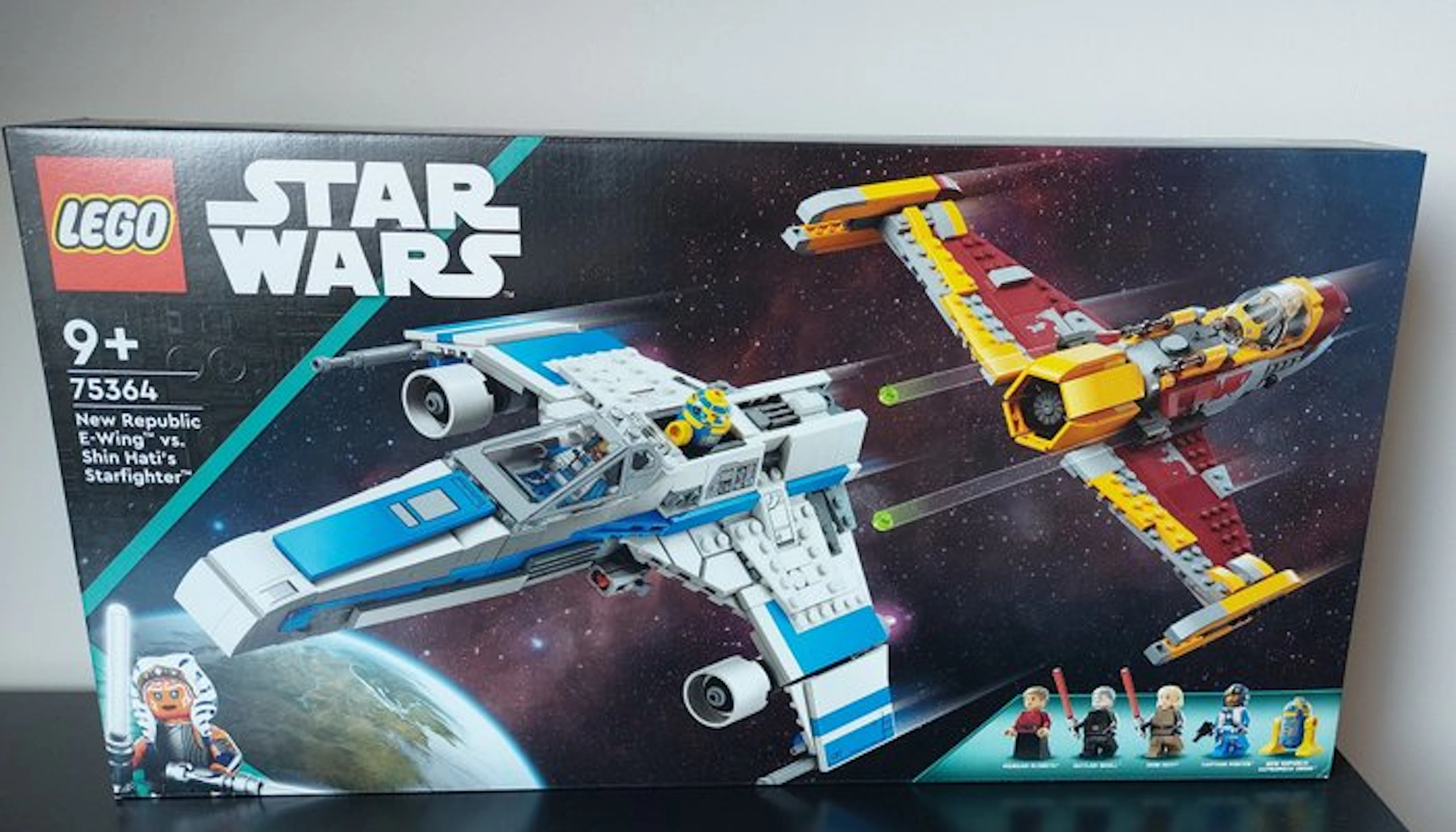 LEGO Set - 75364 - Star Wars - New Republic E-wing vs. Shin Hati's Starfighter