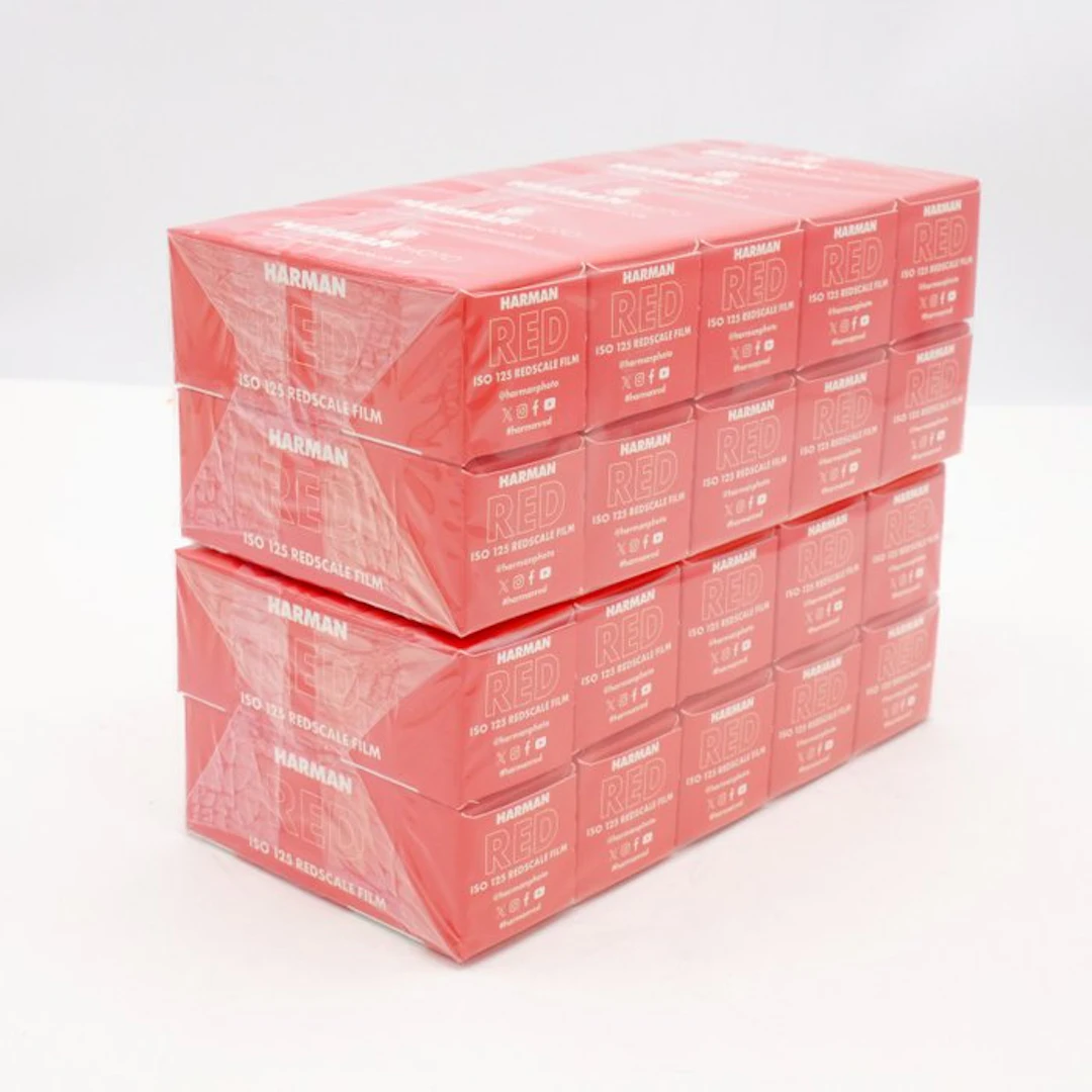 Harman Kleurenfilm Red 125 ASA / 120 Spoel ( 20 stuks) (9098) Flash