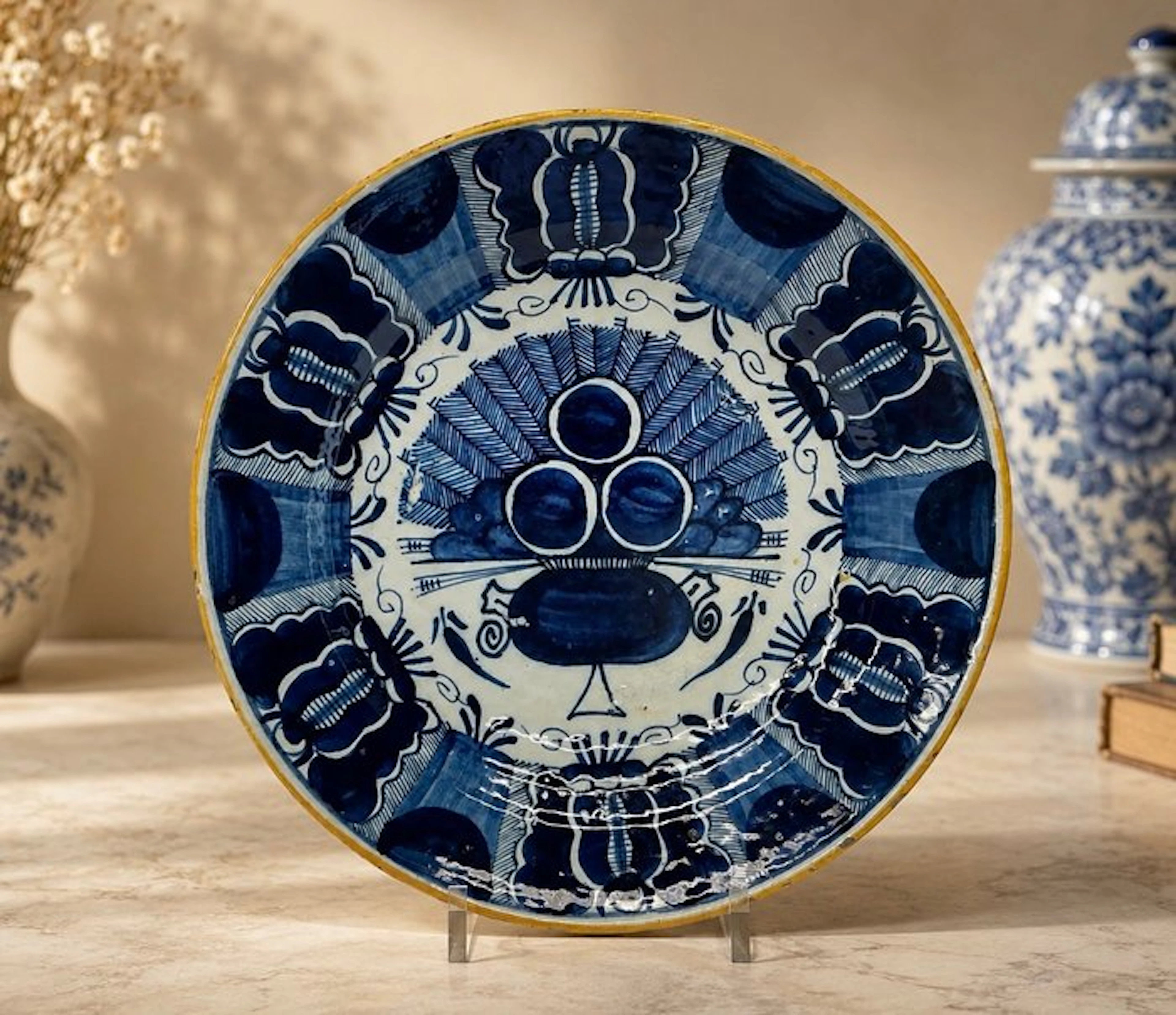Grote Delftse schotel – De Drie Klokken – ca. 1720–1760 - Dish - Earthenware