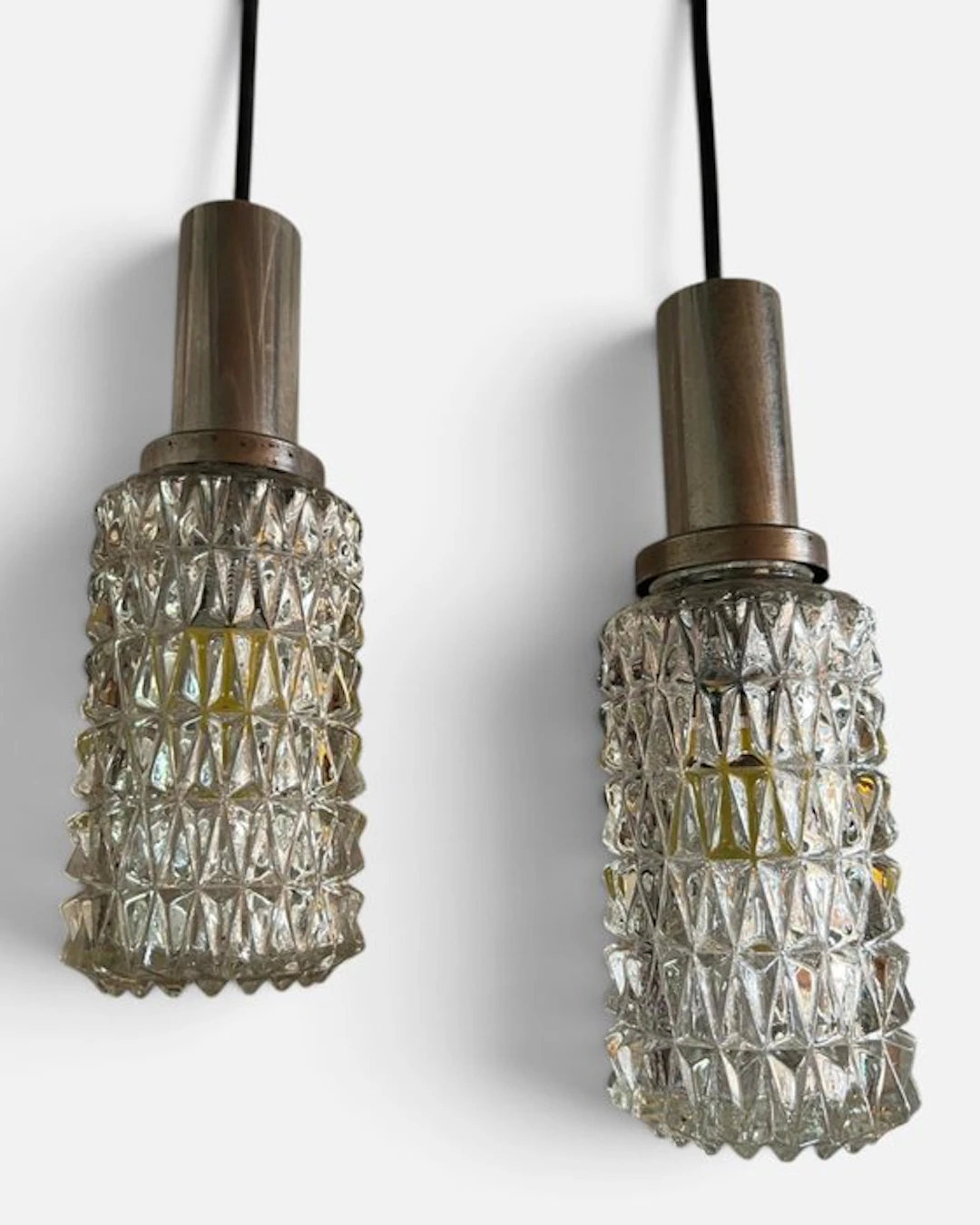 Lamp - Glass - Two vintage pendant lamps from the 1970s.
