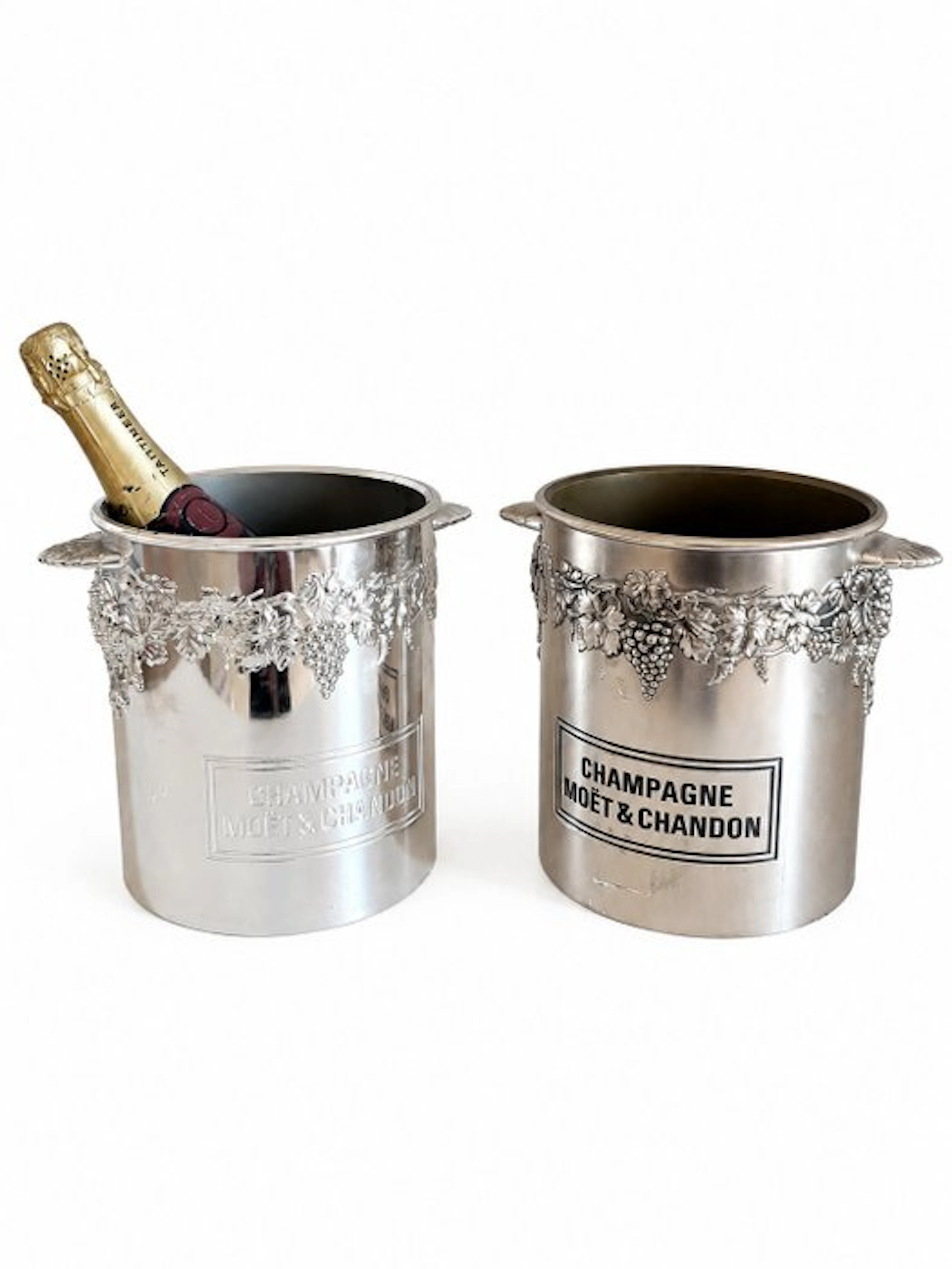 Moët & Chandon - Champagne cooler (2) - Plastic - 70s - Relief decorations