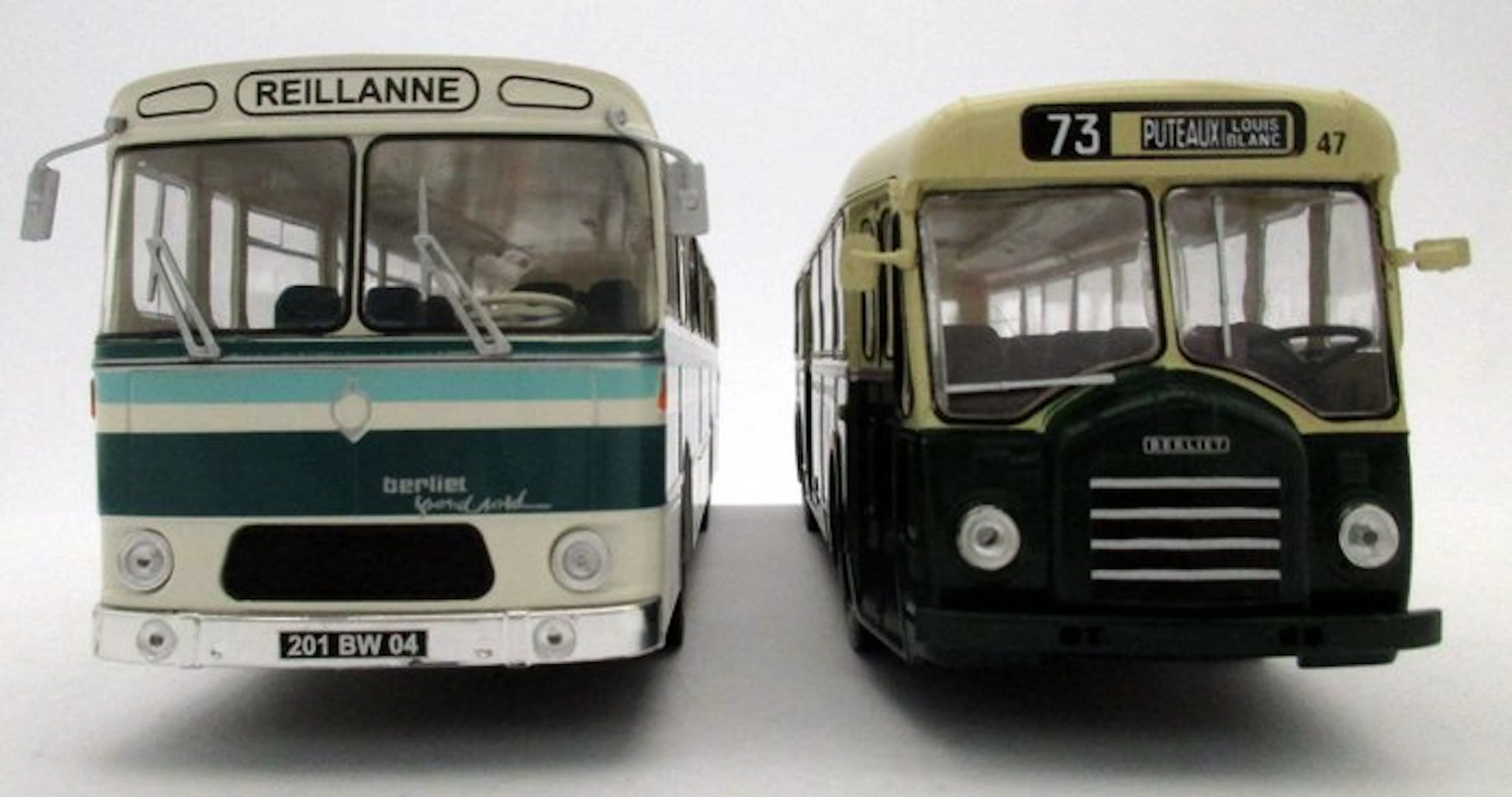 IXO 1:43 - Model bus (2) - Berliet PCS10 "73 Puteaux"...