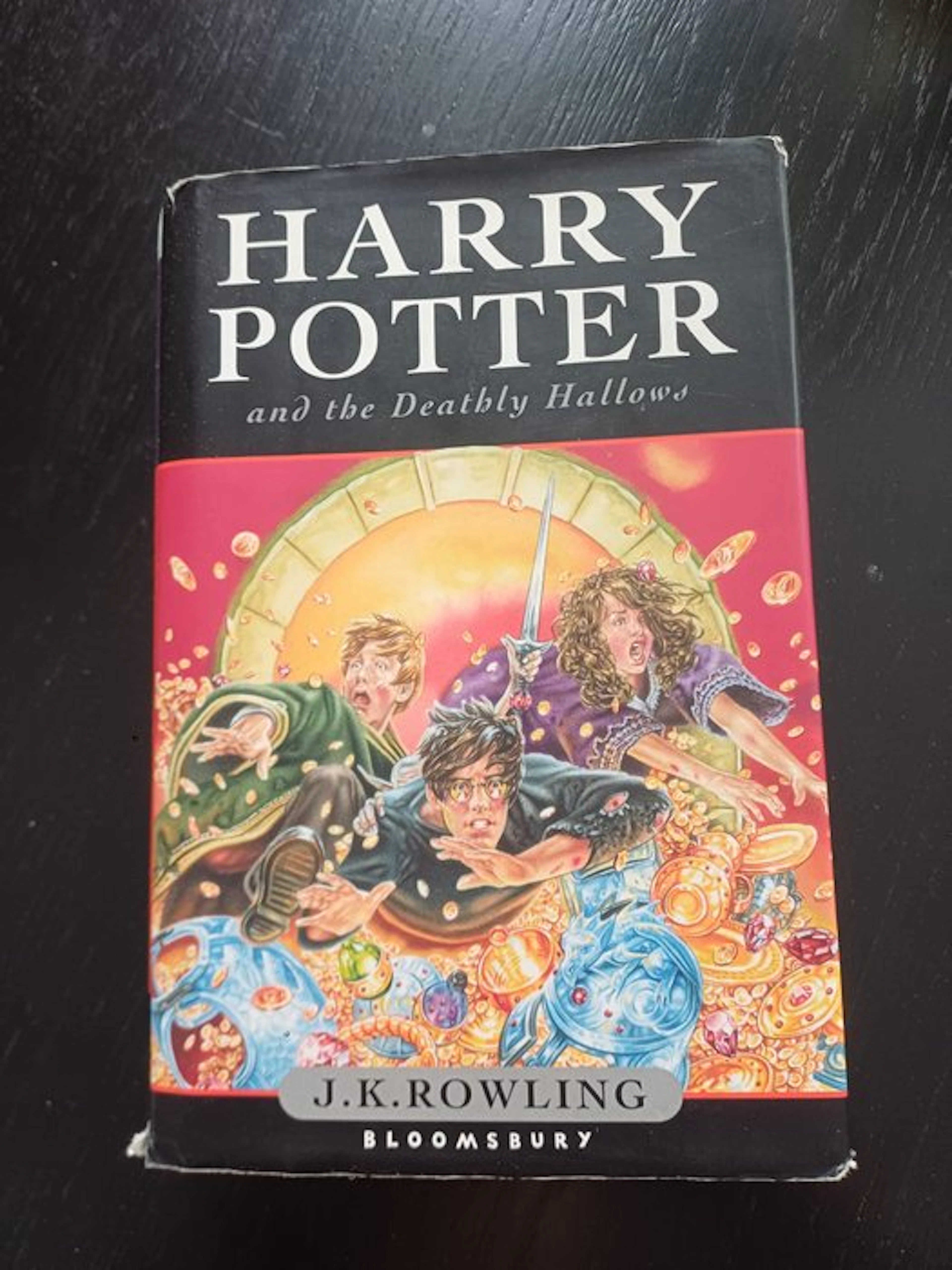 J.K. Rowling - Harry Potter and the Deathly Hallows - 2007