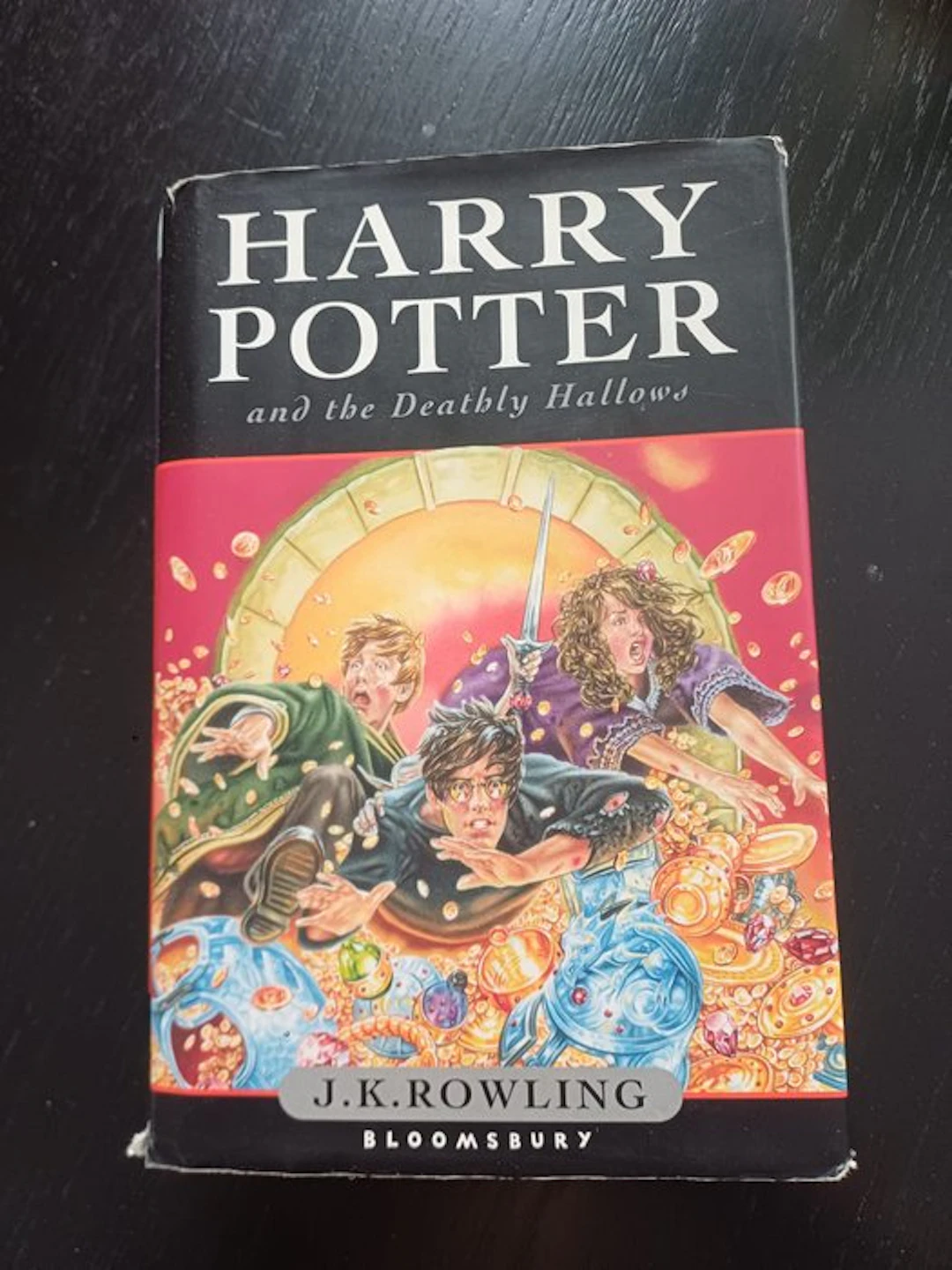J.K. Rowling - Harry Potter and the Deathly Hallows - 2007