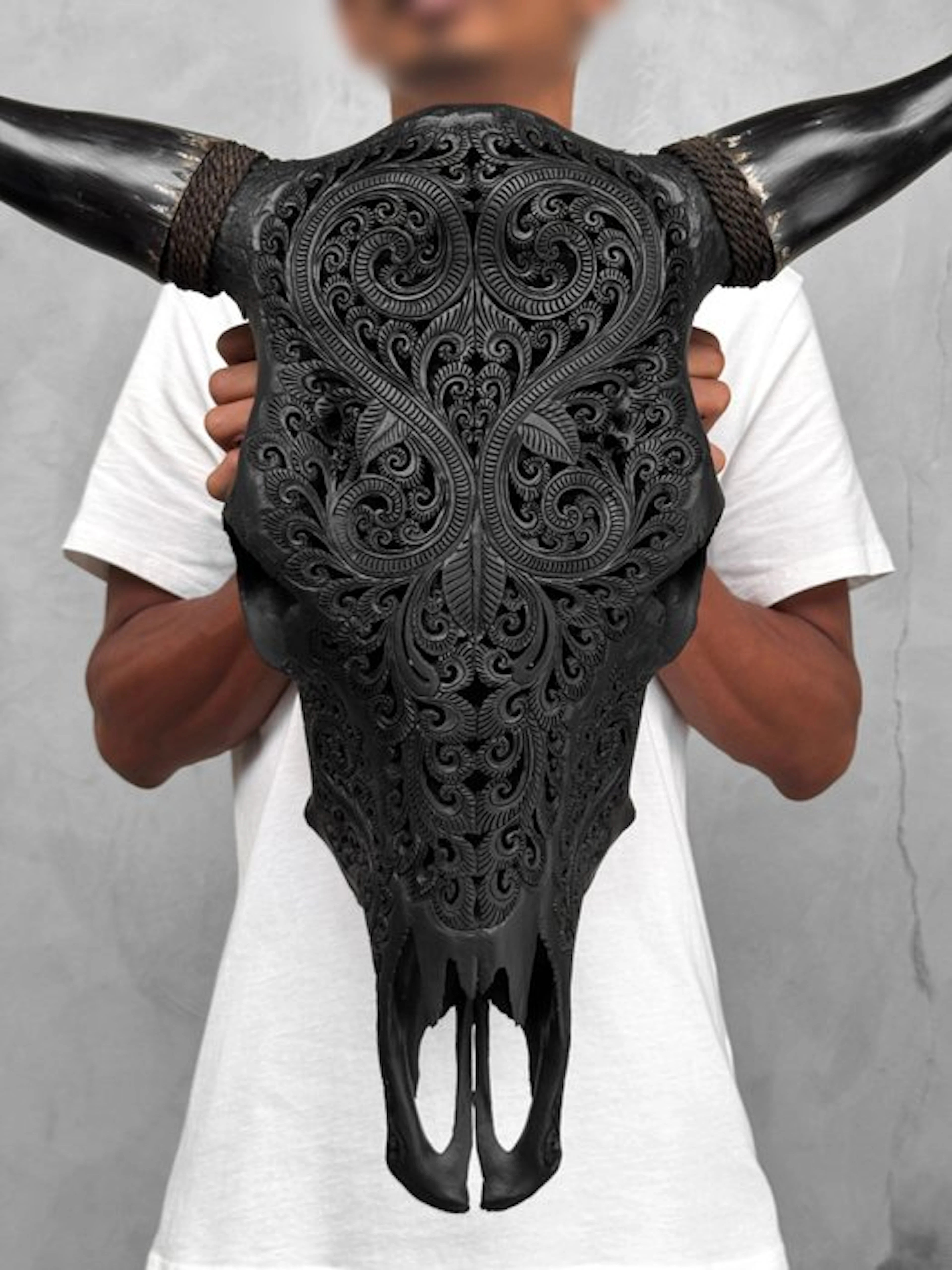 NO RESERVE PRICE -Stunning Large Black Hand Carved Bull...