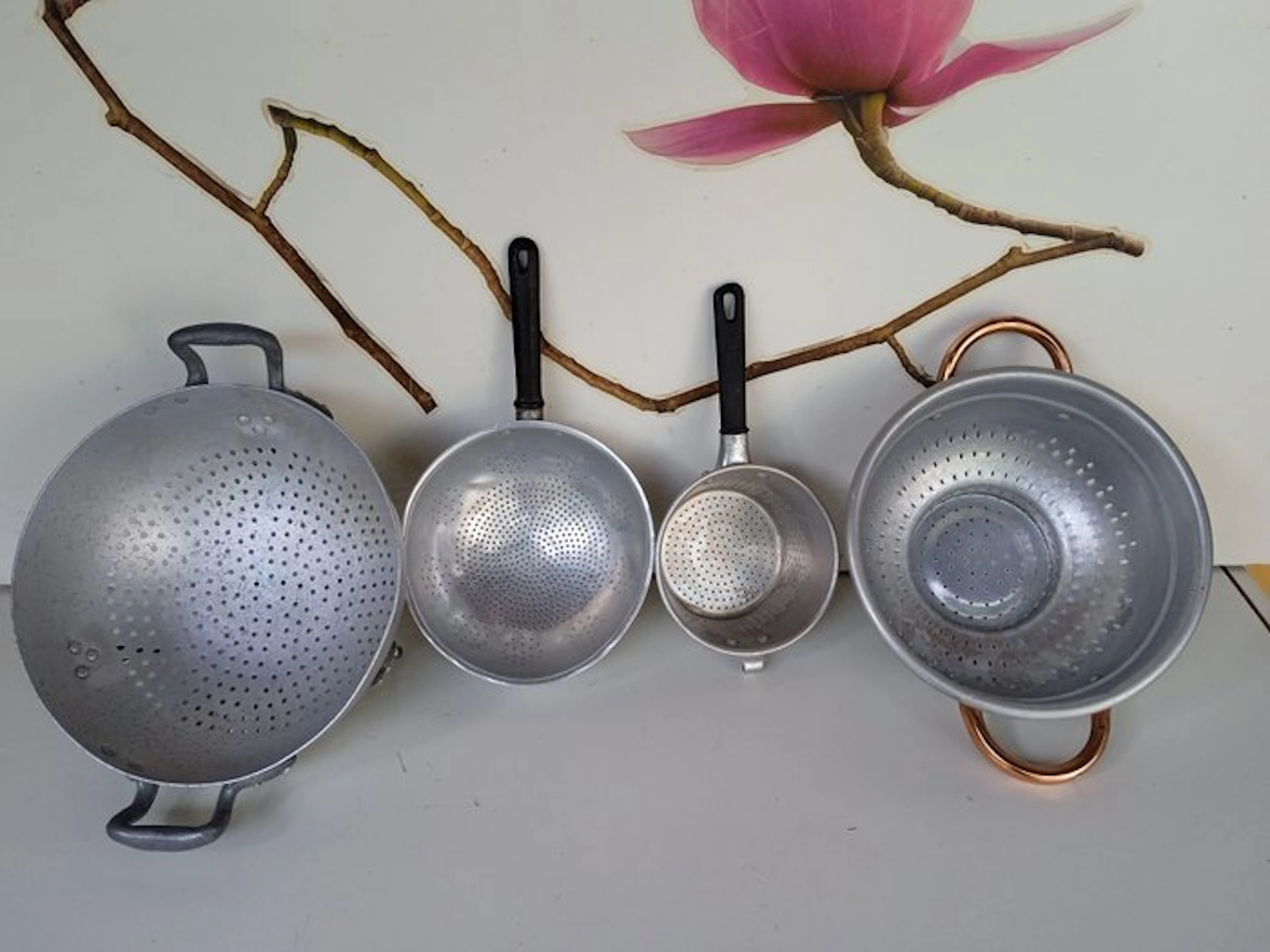 Colander (4) - Aluminium, Bakelite - Decorative kitchen set