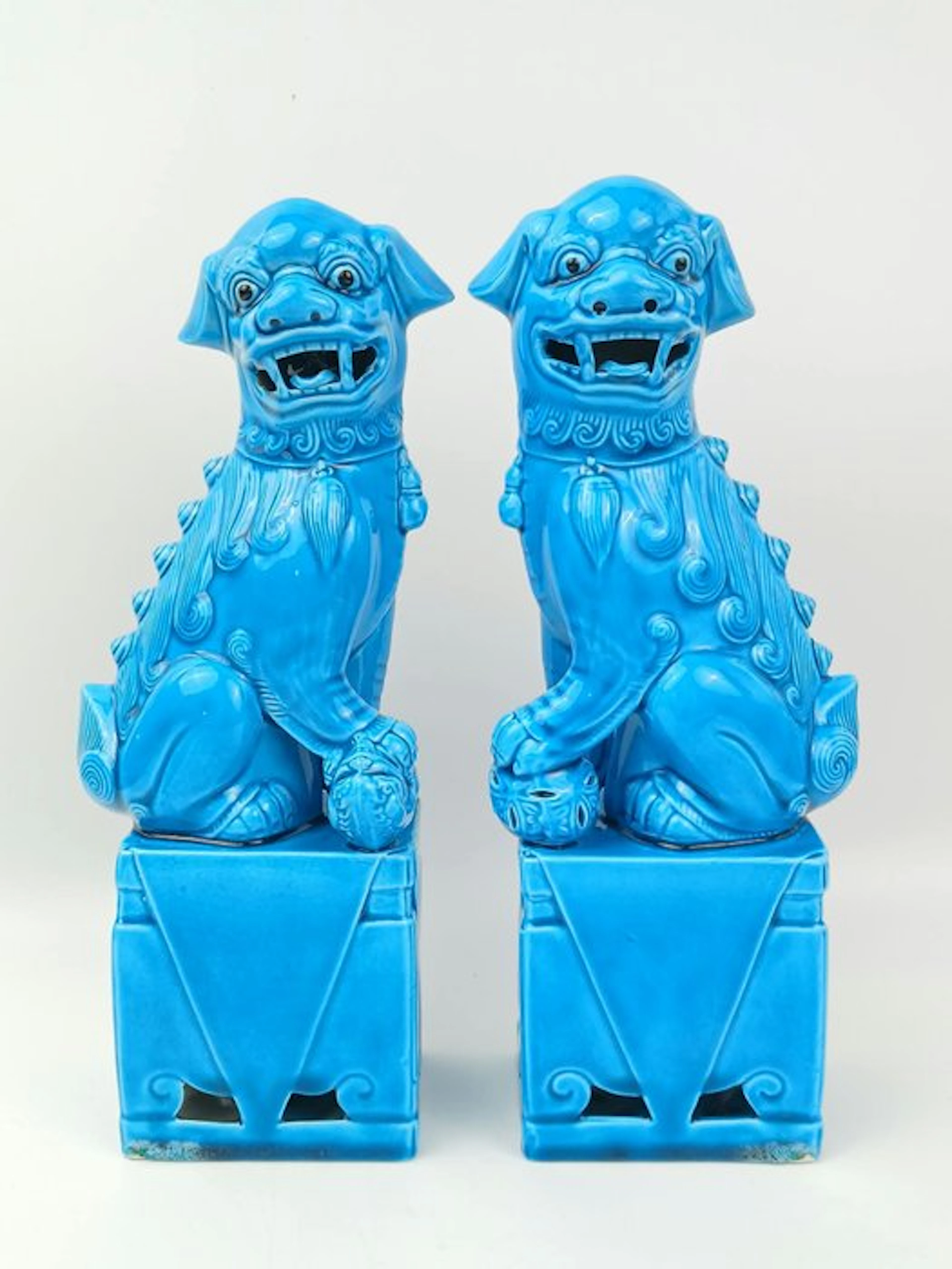 Figure - Foodog - Porcelain, Ceramic - Asia (No reserve price)