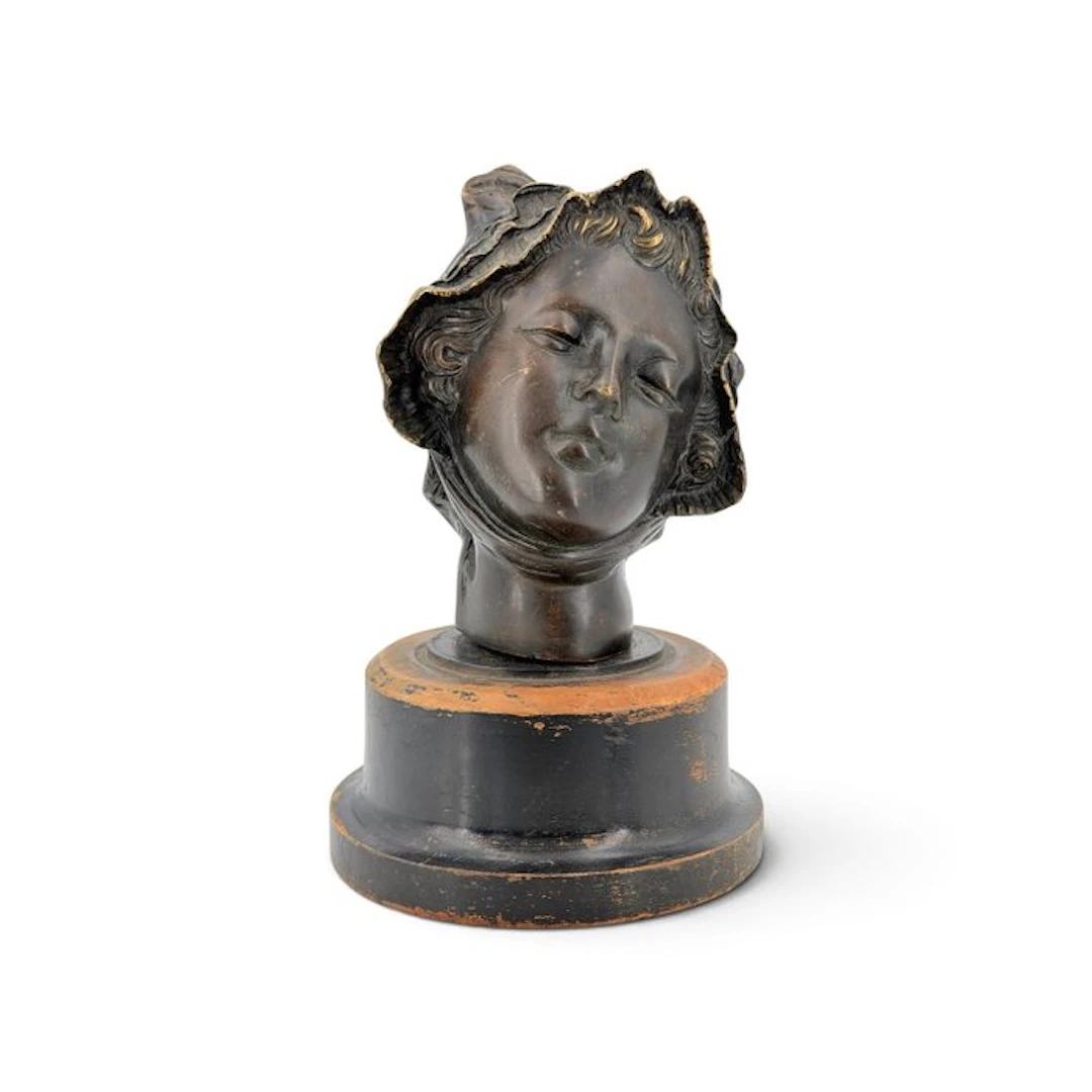 Escuela Francesa (s. XIX) - Sculpture, Busto de Dama - 30 cm - Bronze, Wood