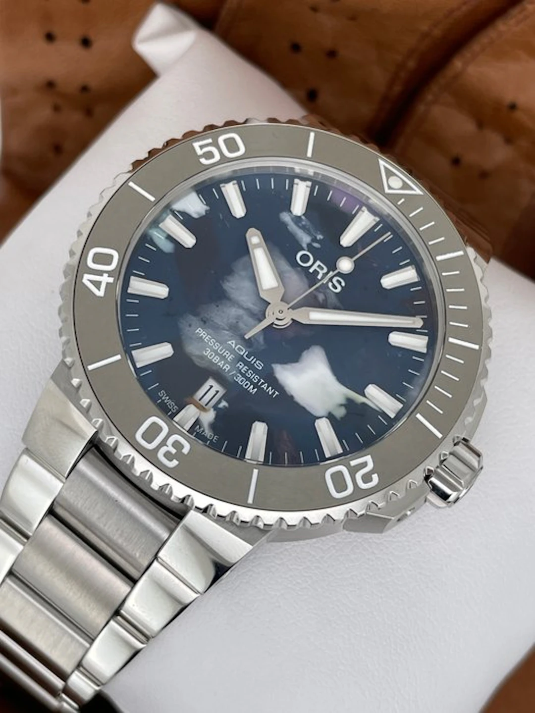 Oris - Aquis Date Upcycle Automatic - 01 733 7770 4150-Set - Unisex - 2020-2025