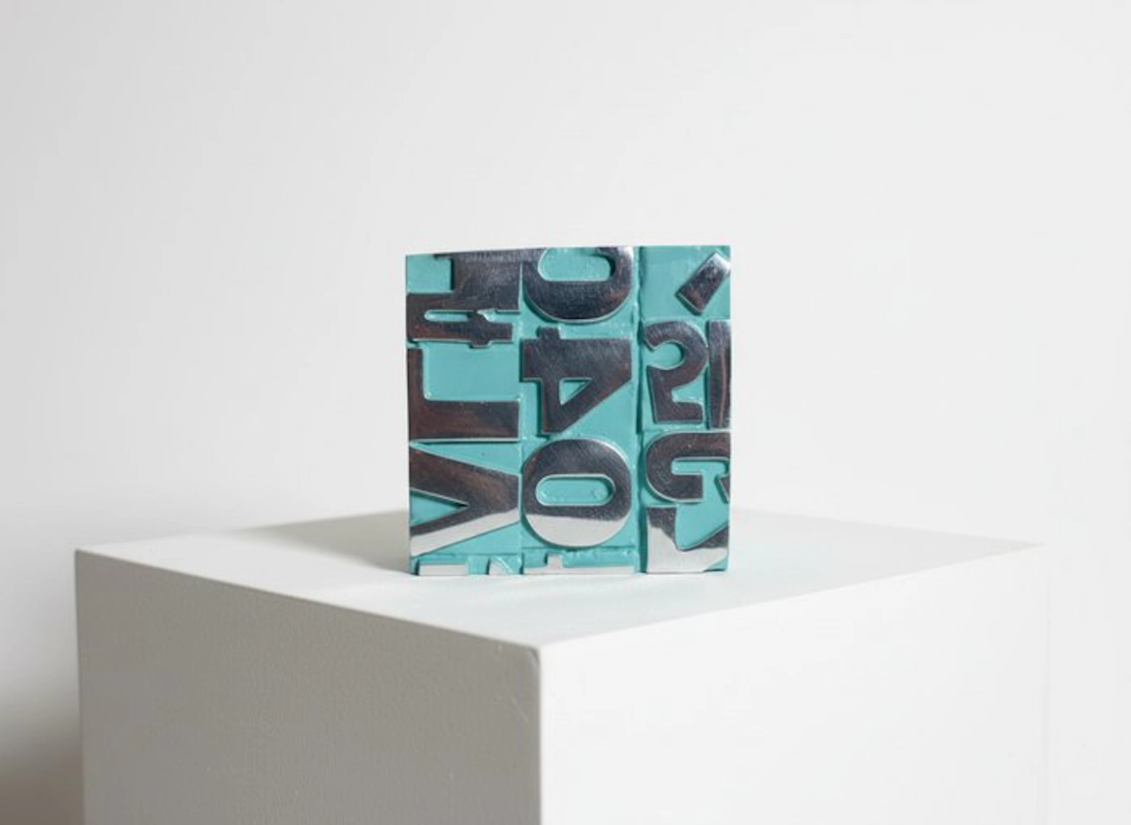Karl Lagasse - Sculpture *God bless Emanu‘el*