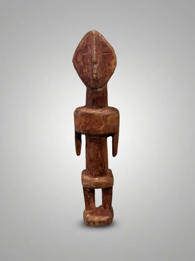 Figure - Ada - Togo (No reserve price)