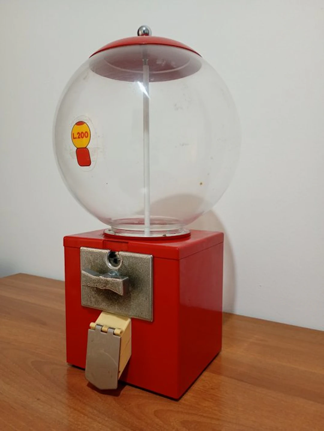 Gumball machine - 1970